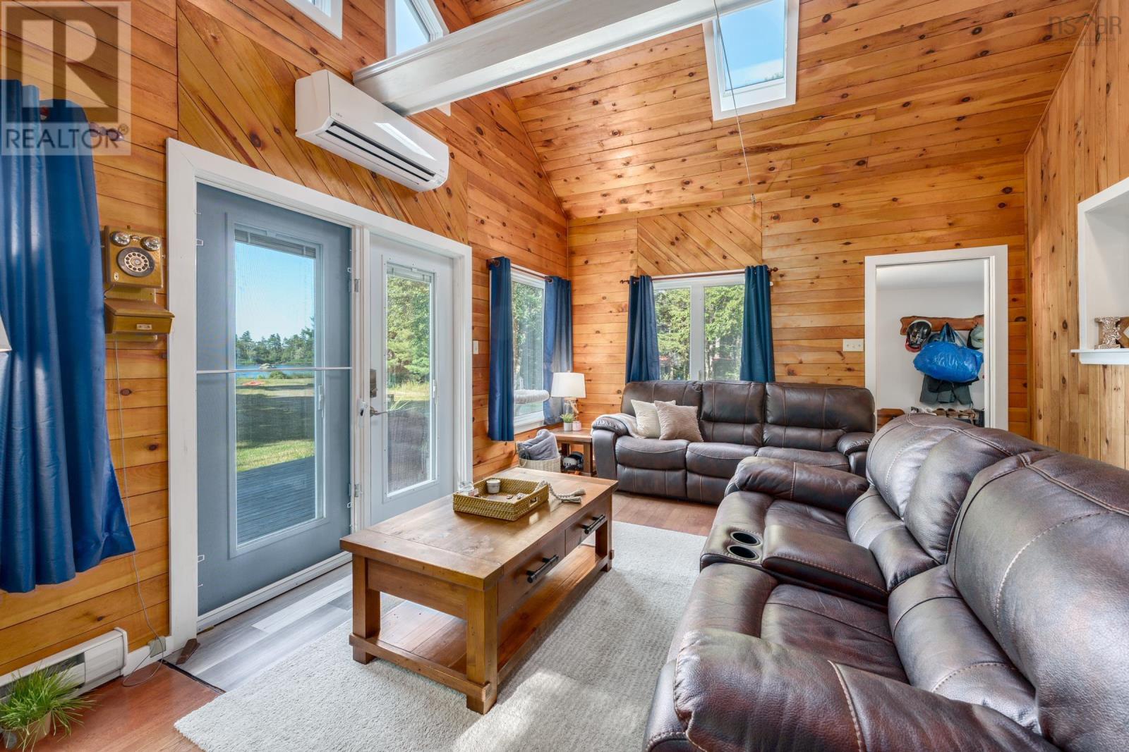 412 Double Lake Road Property Photo 6