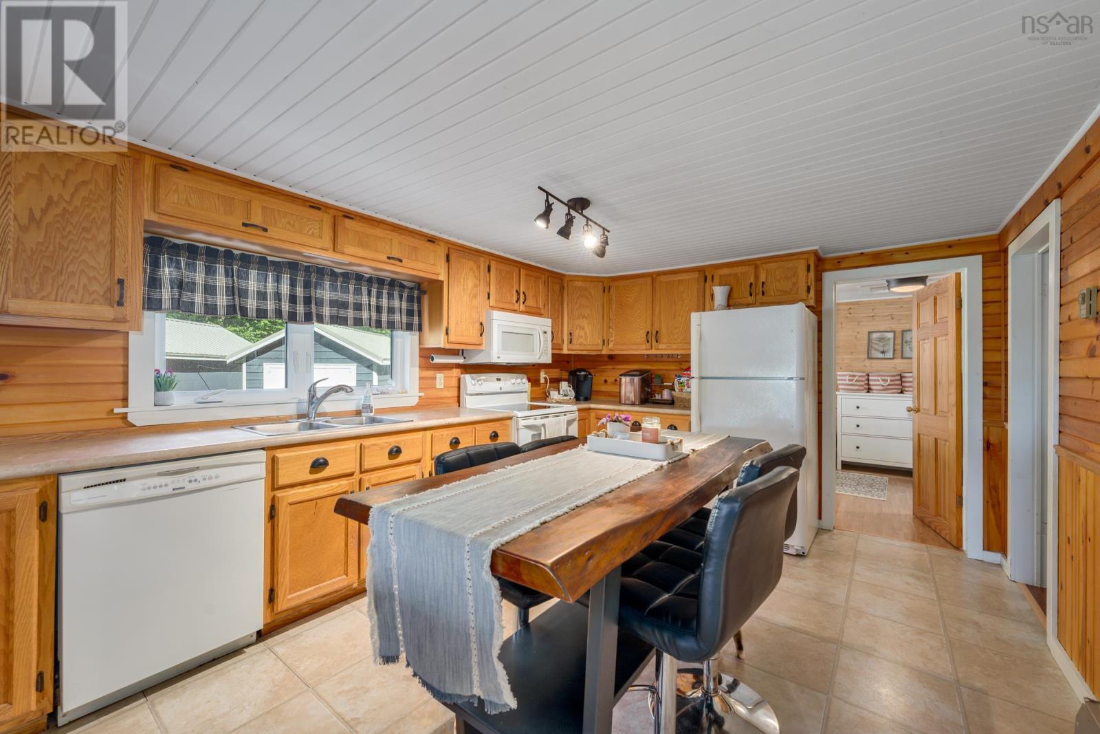 412 Double Lake Road Property Photo 7