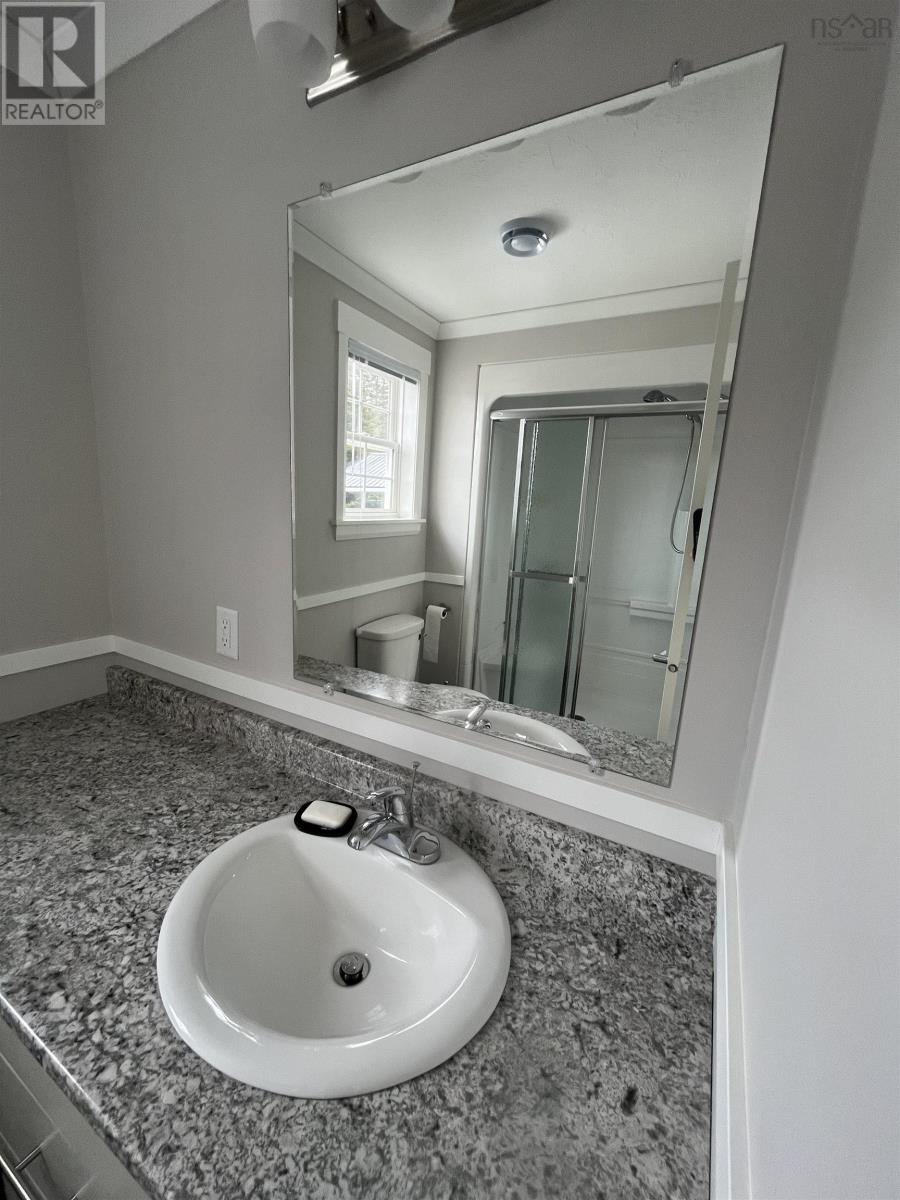 290 Eastside Grand River Property Photo 31