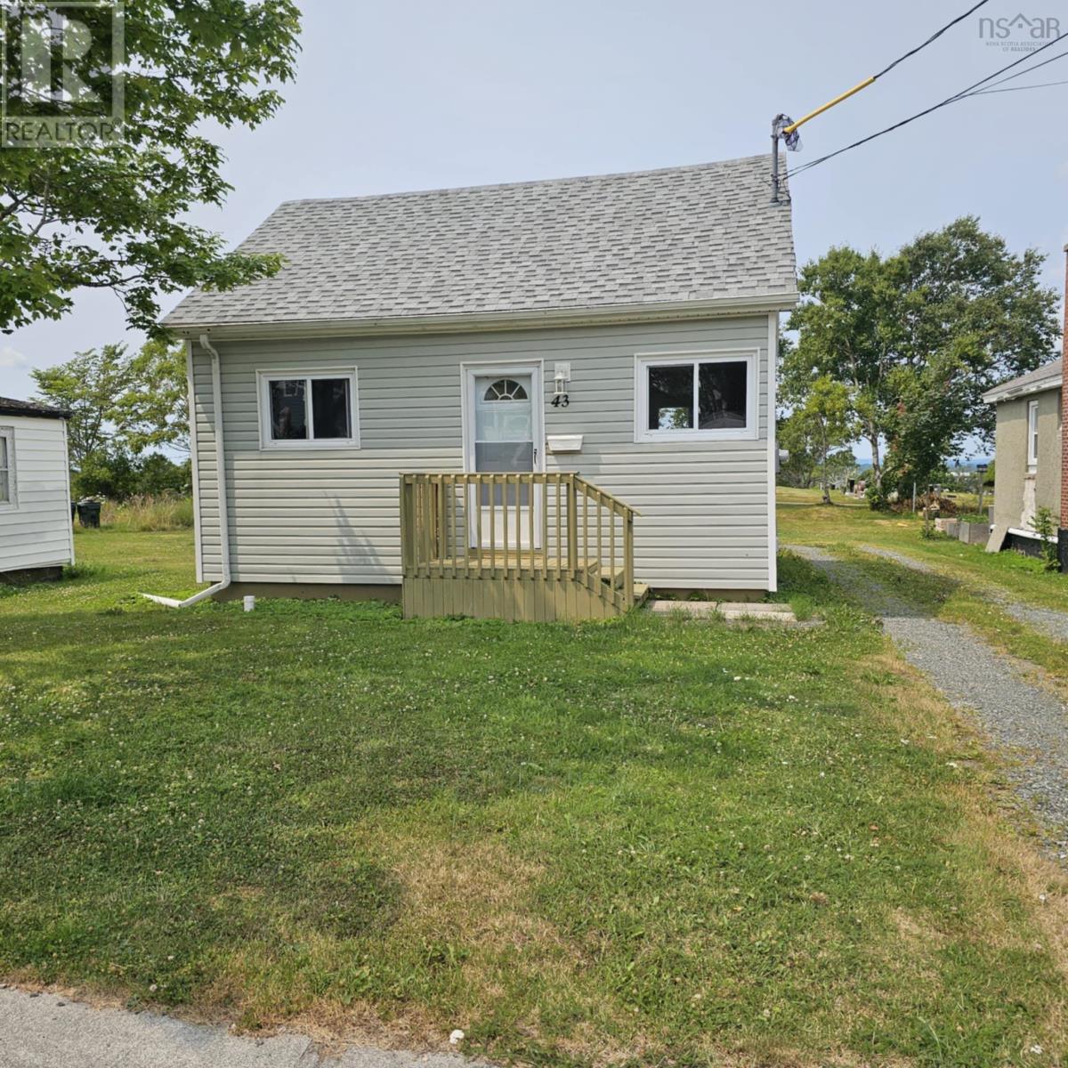 43 Colby Street Property Photo 1