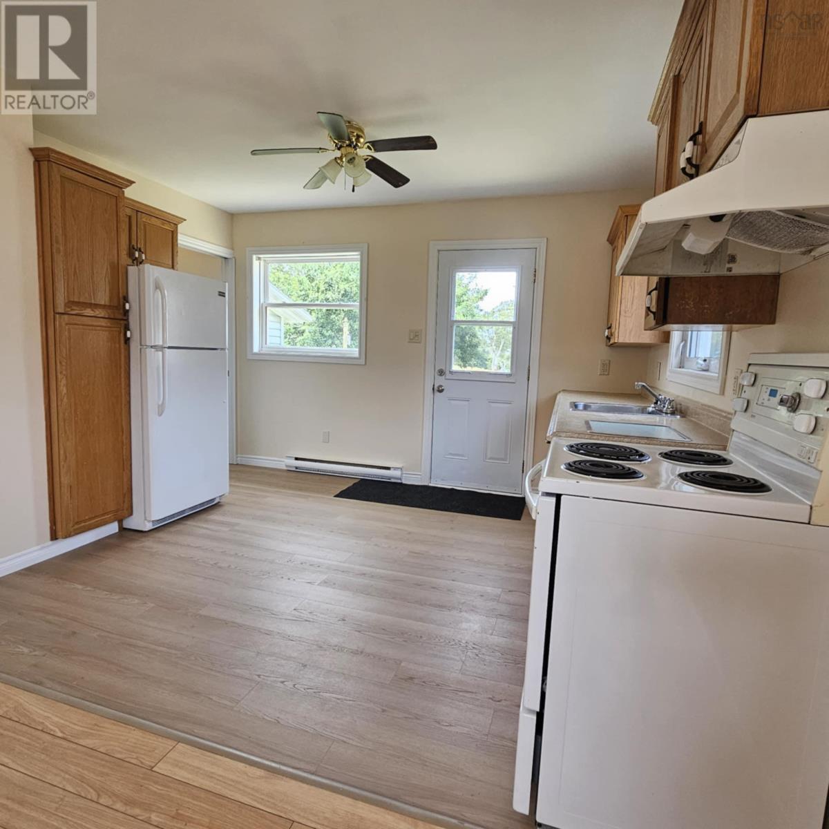 43 Colby Street Property Photo 7