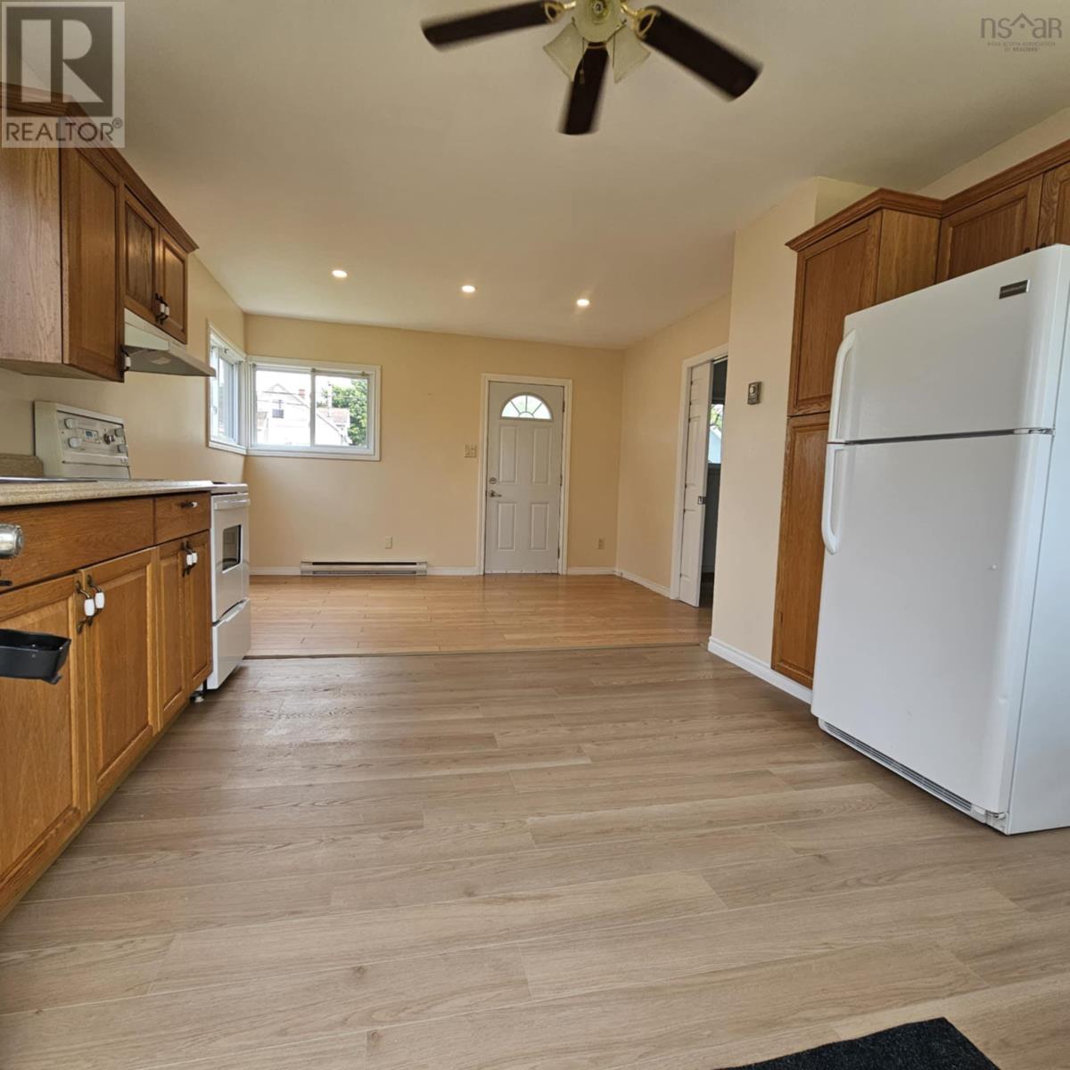 43 Colby Street Property Photo 9