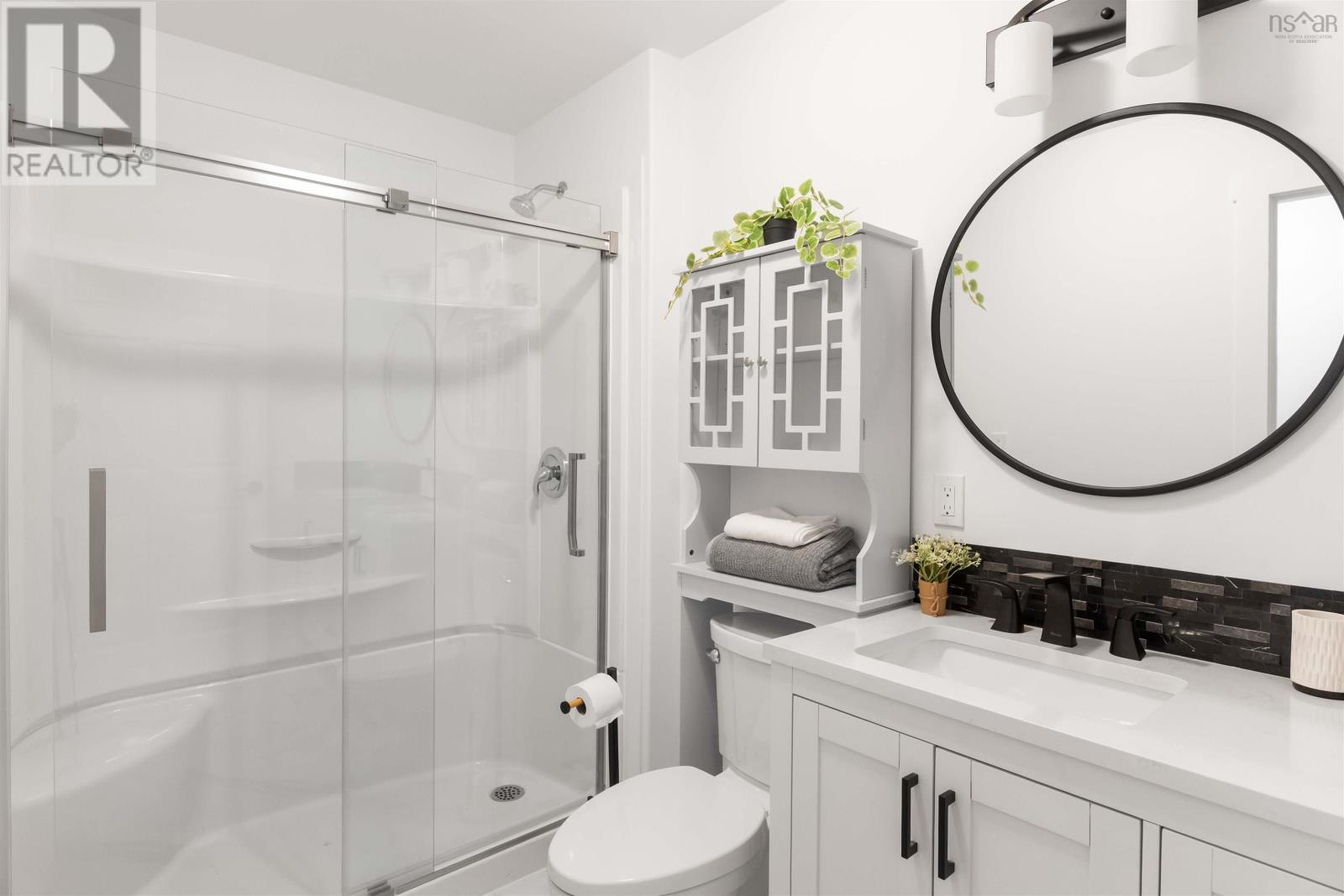 317 Nichols Avenue Property Photo 9