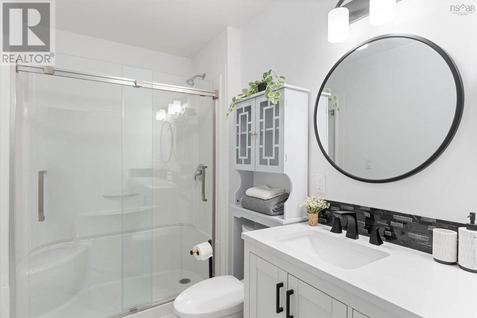 317 Nichols Avenue Property Photo 12