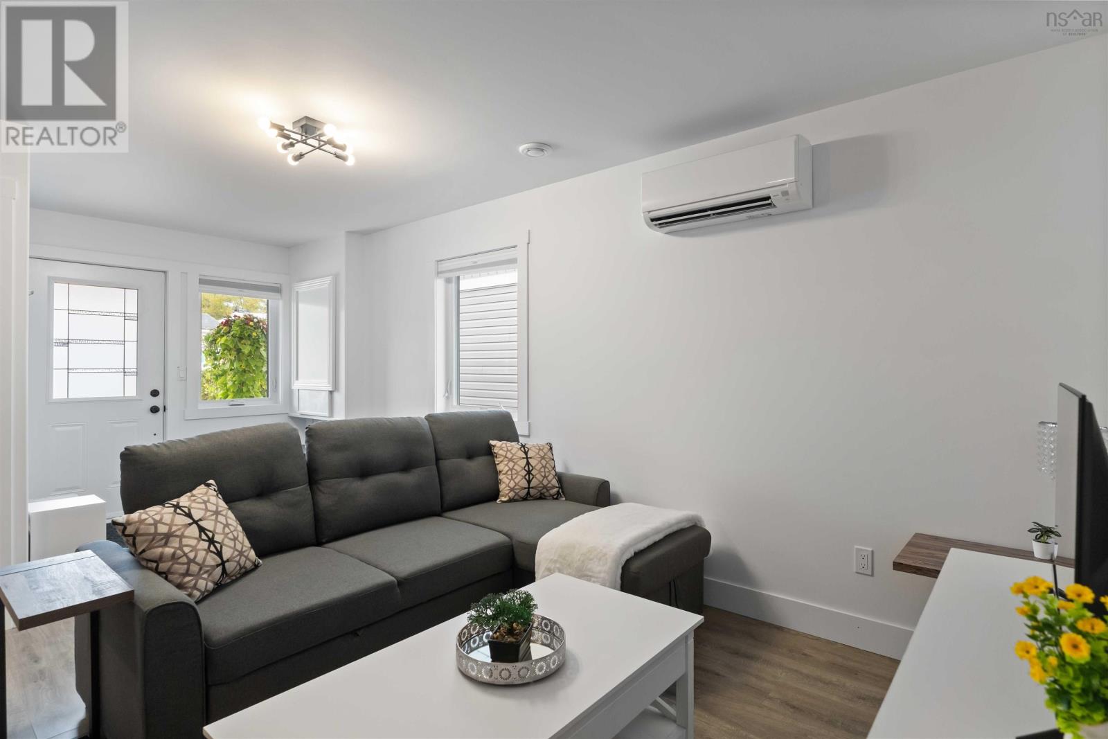 317 Nichols Avenue Property Photo 13