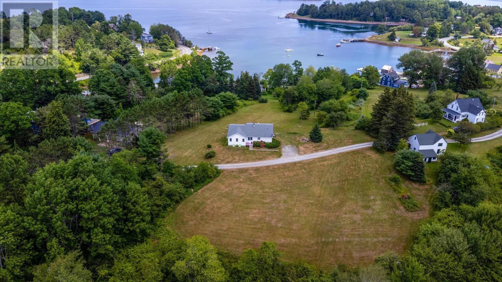 37 Orchard Heights Property Photo 1