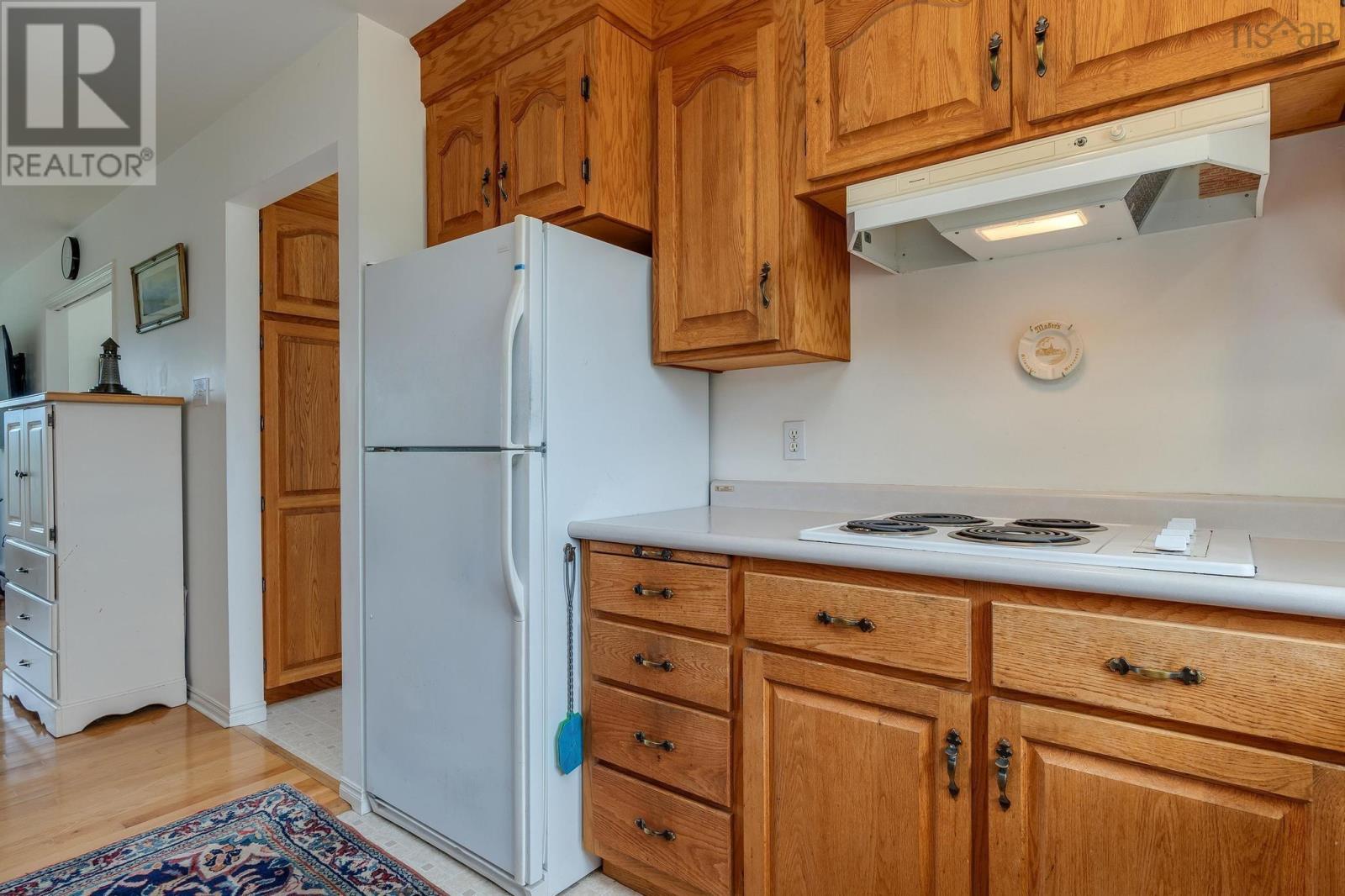 37 Orchard Heights Property Photo 19