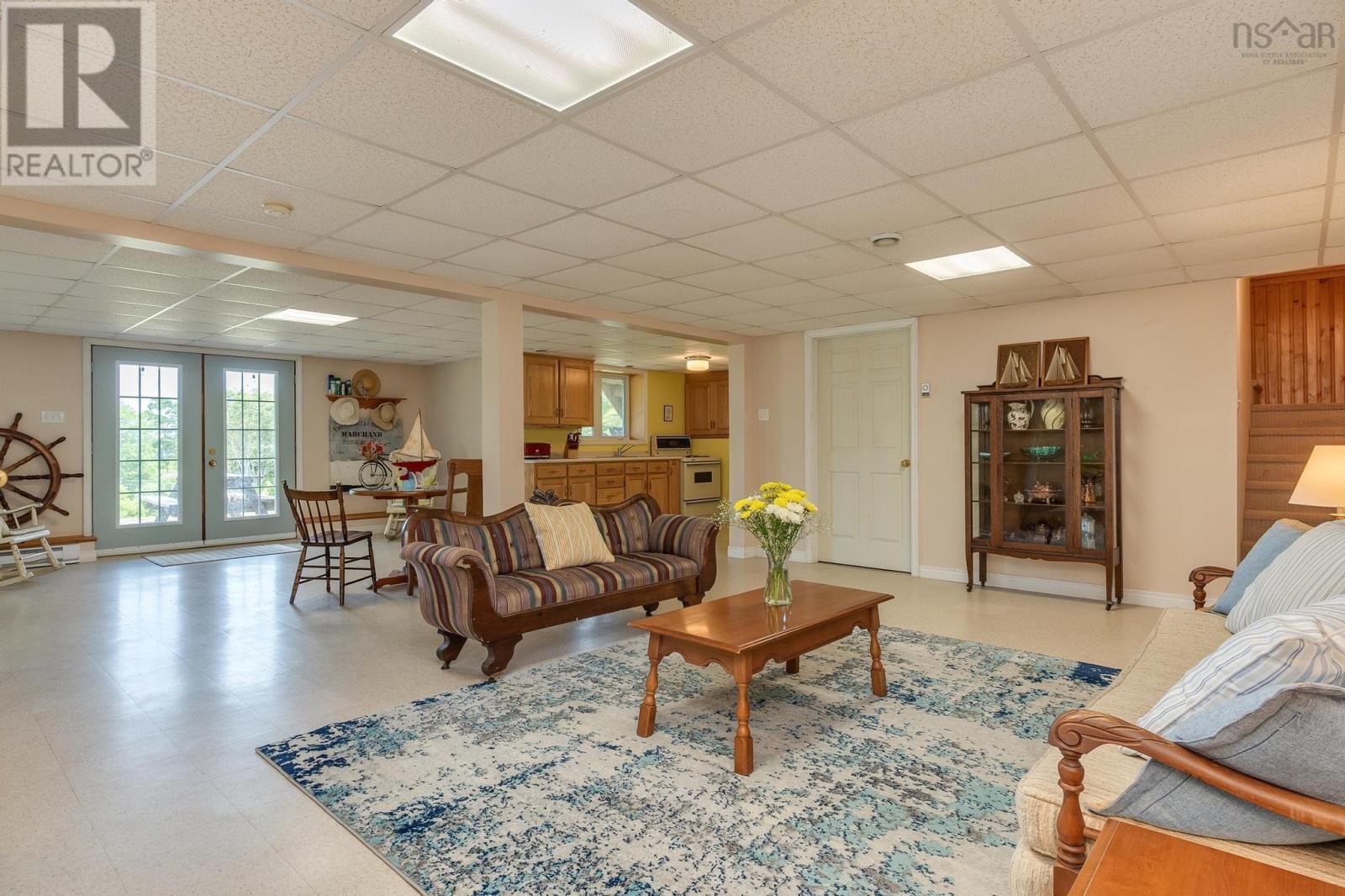 37 Orchard Heights Property Photo 36