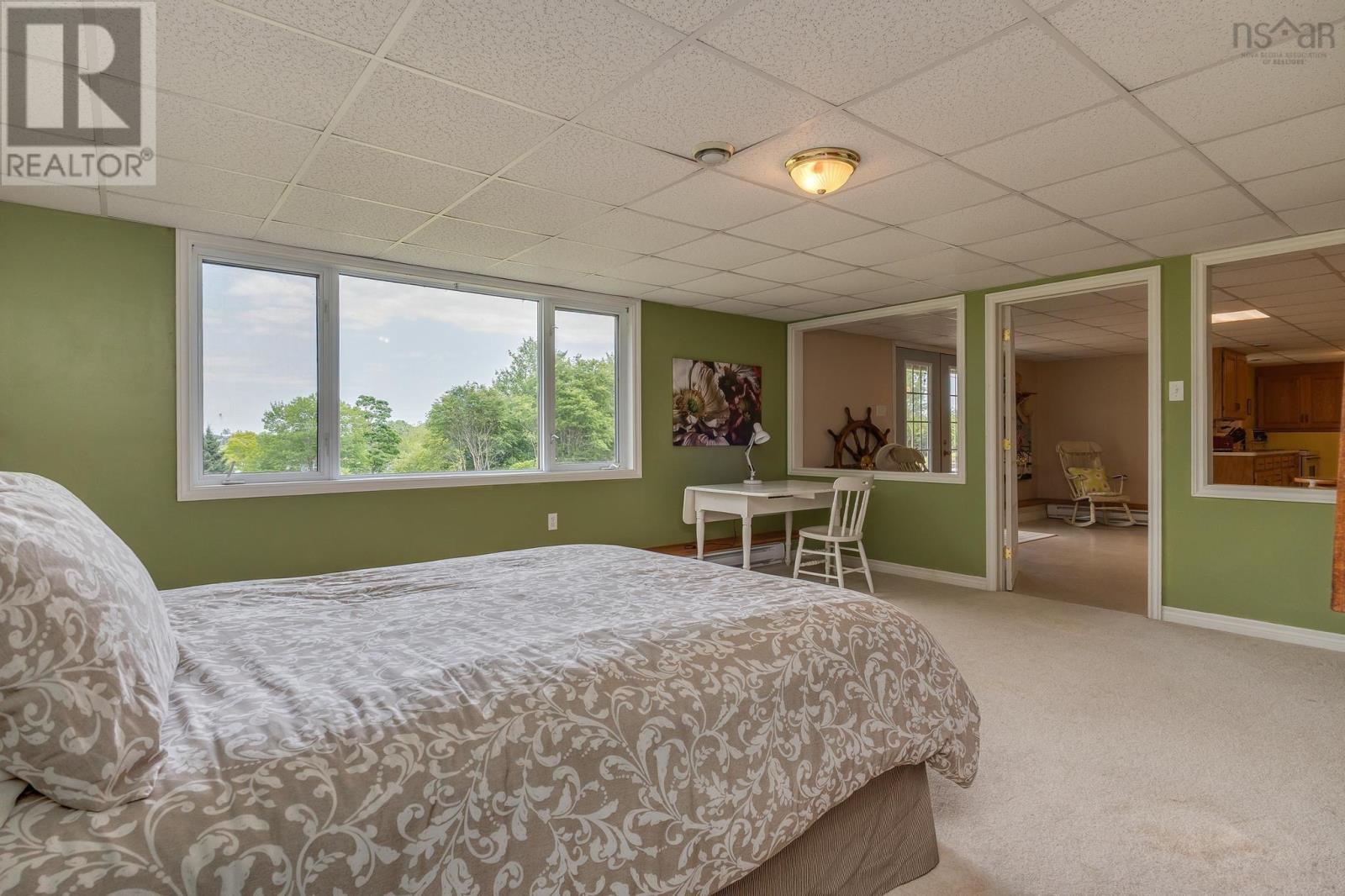 37 Orchard Heights Property Photo 38