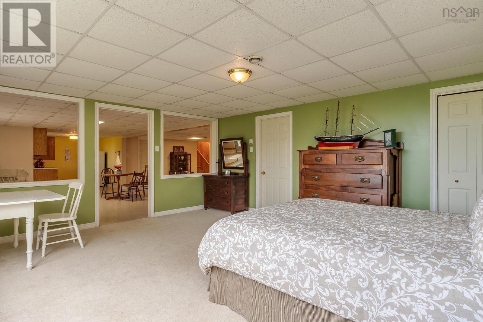 37 Orchard Heights Property Photo 39