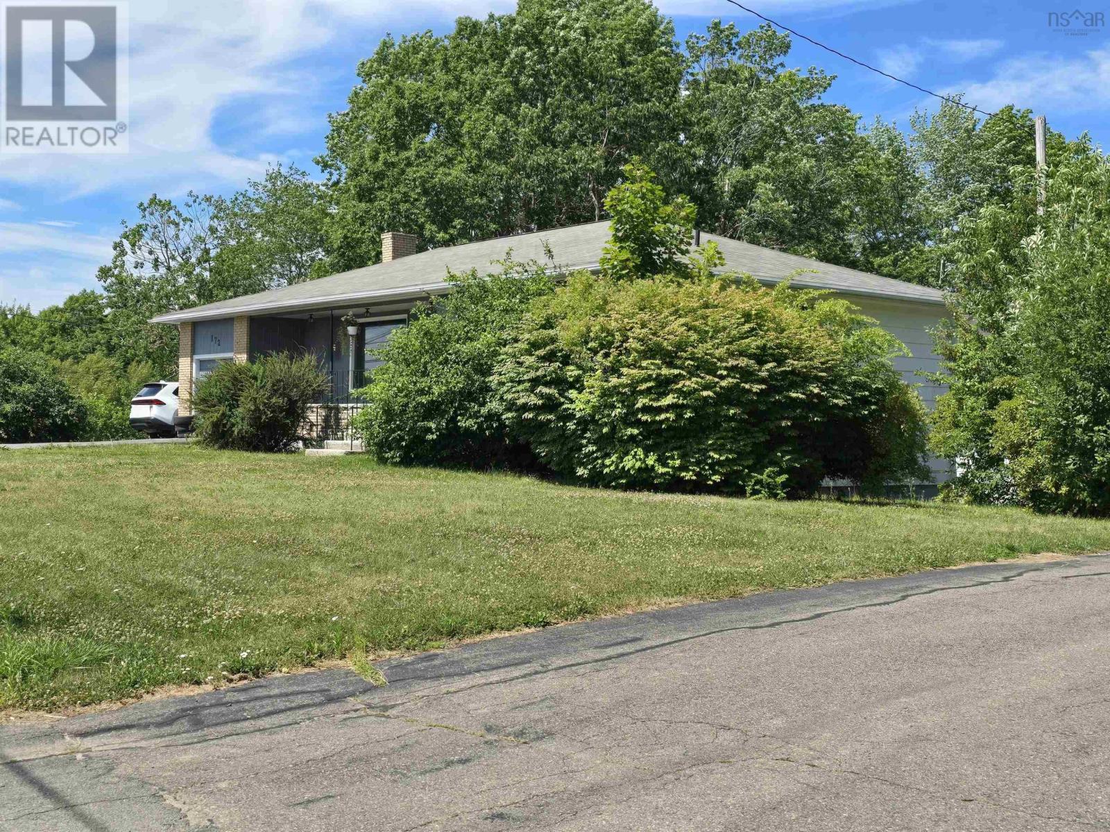 172 North Street Property Photo 6