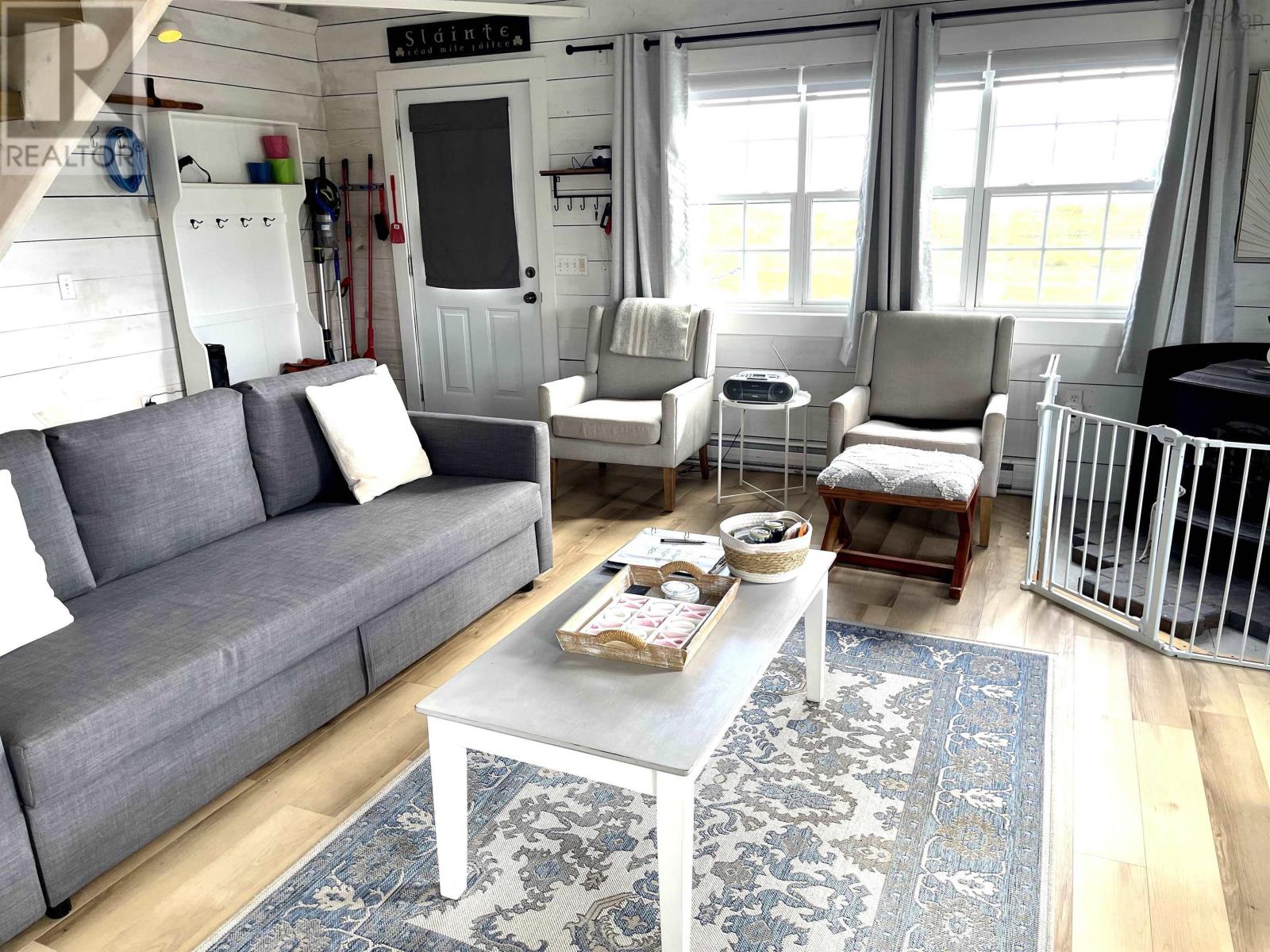 4080 Malagash Road Property Photo 15