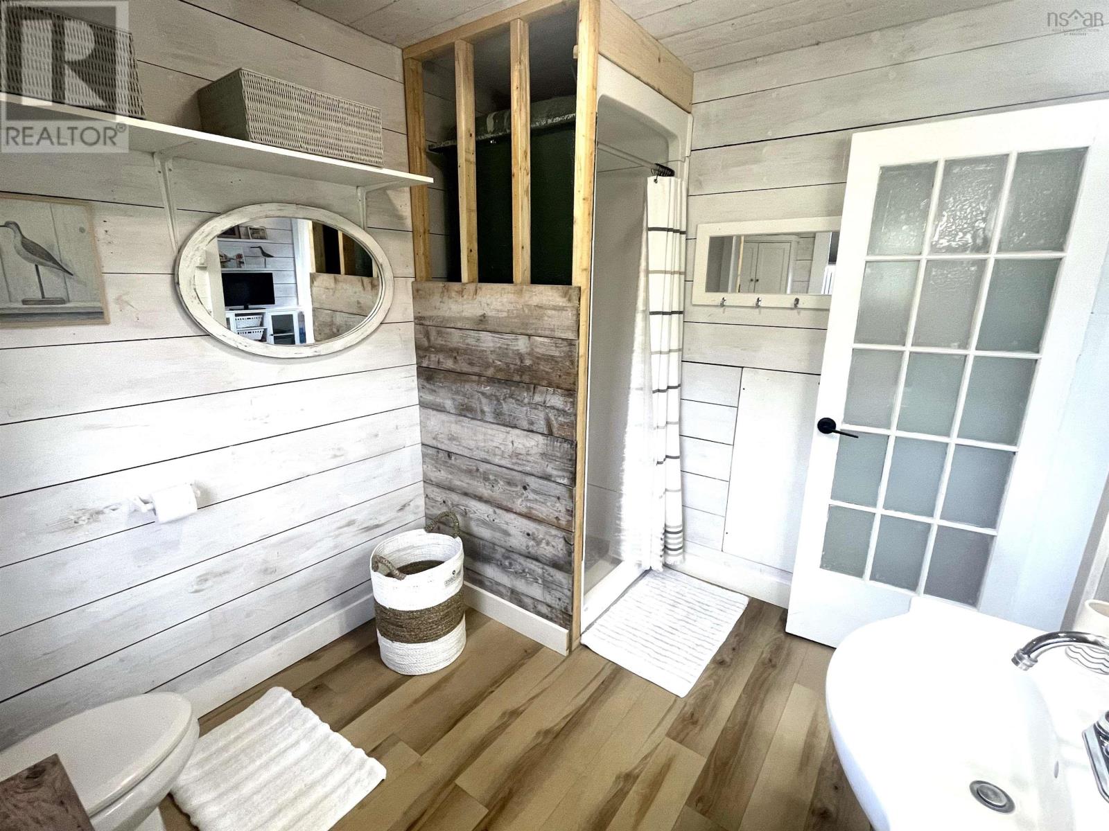 4080 Malagash Road Property Photo 17