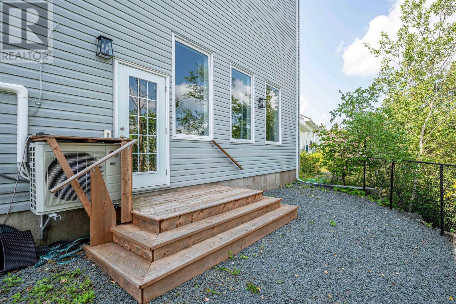 59 Mcquade Lake Crescent Property Photo 42
