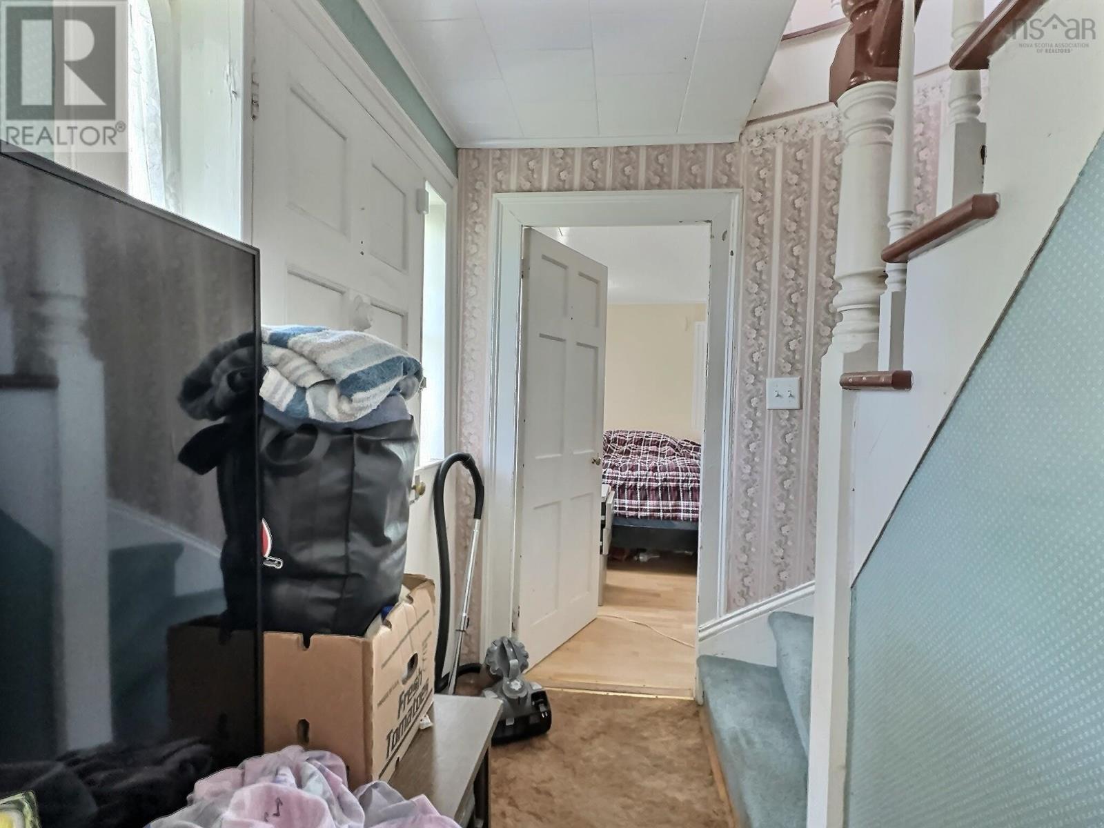 5588 204 Highway Property Photo 7