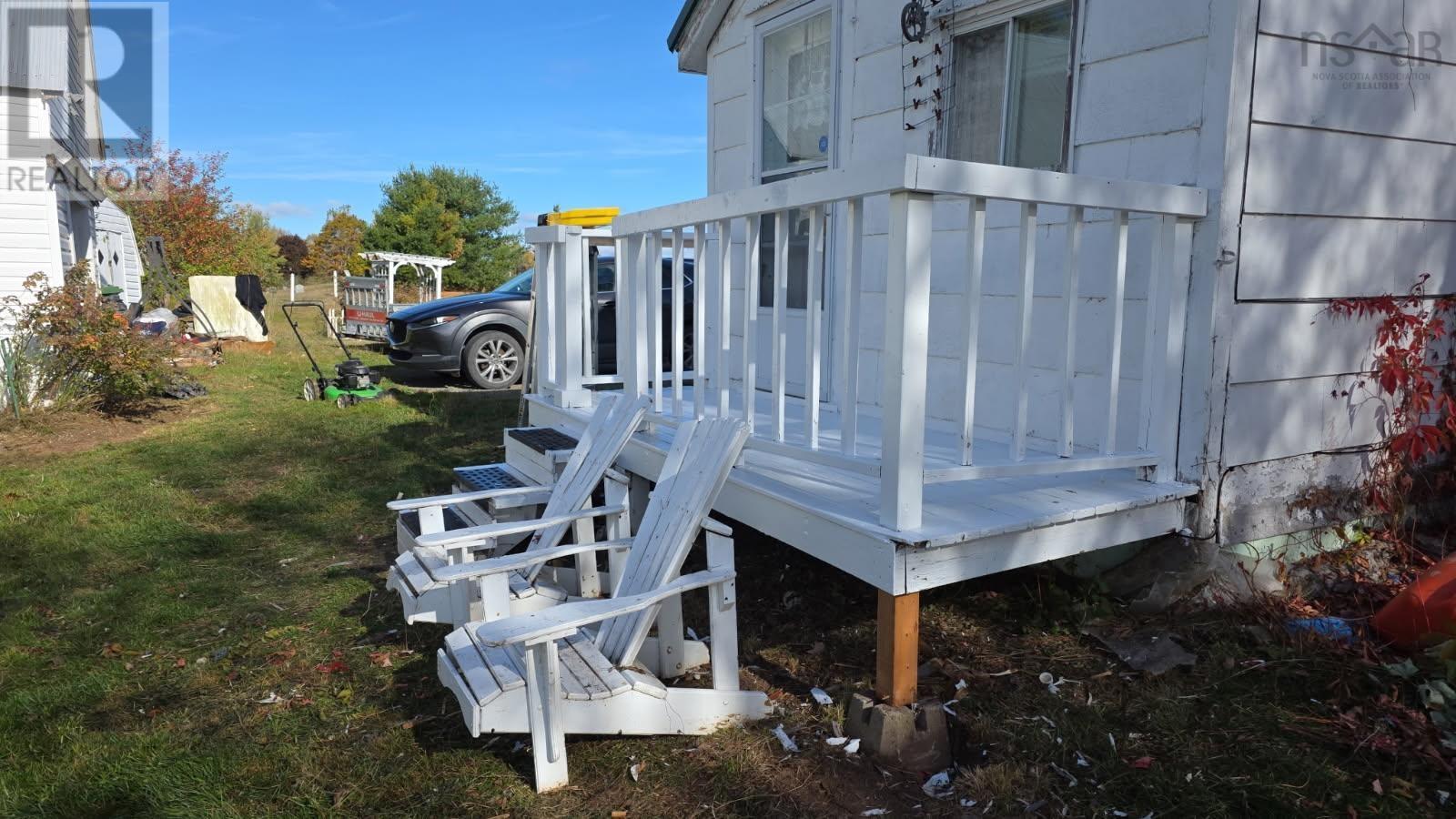 5588 204 Highway Property Photo 20