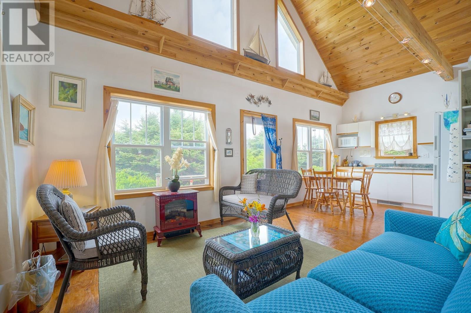 275 Bear Shore Road Property Photo 10