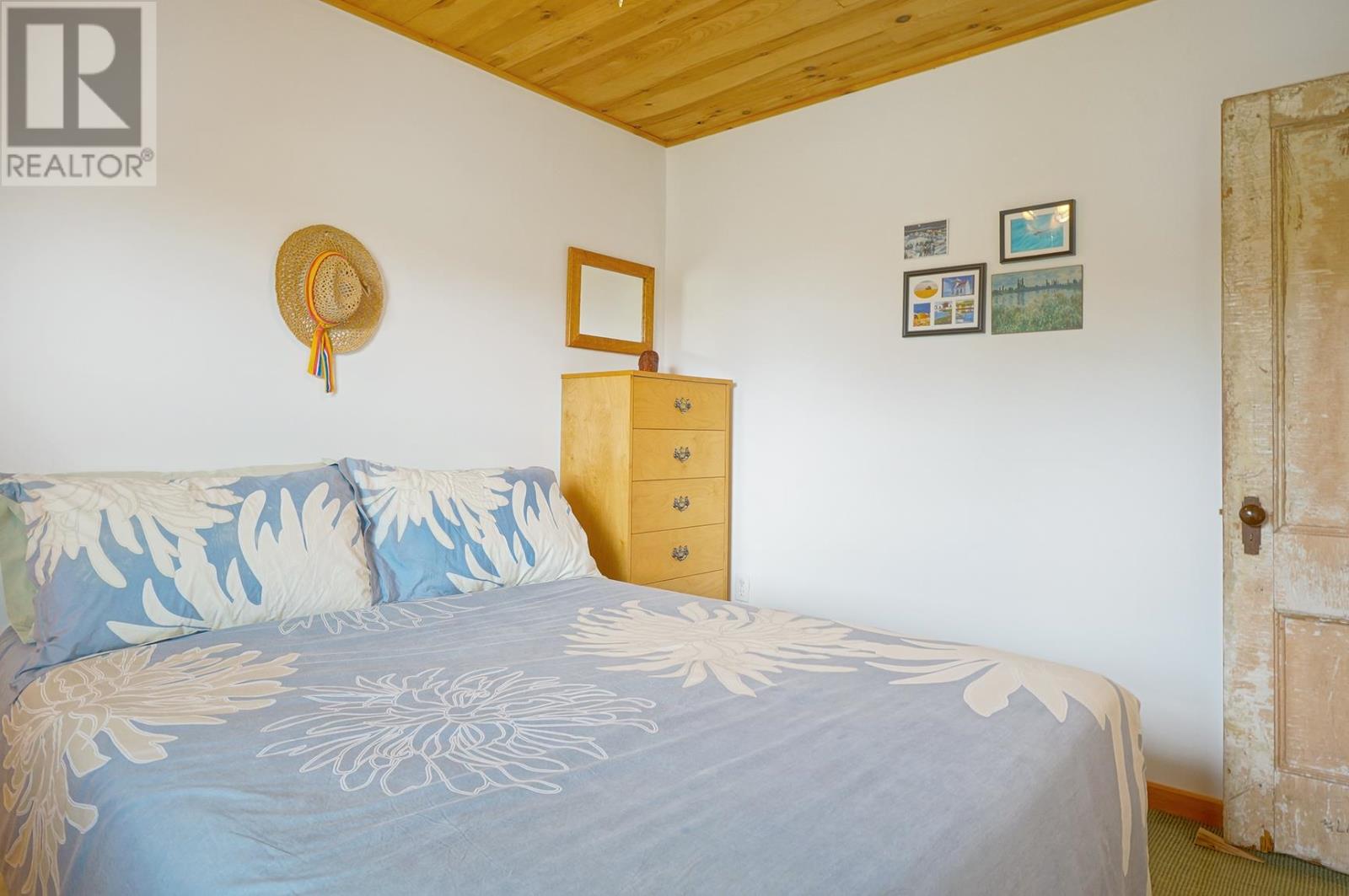 275 Bear Shore Road Property Photo 21