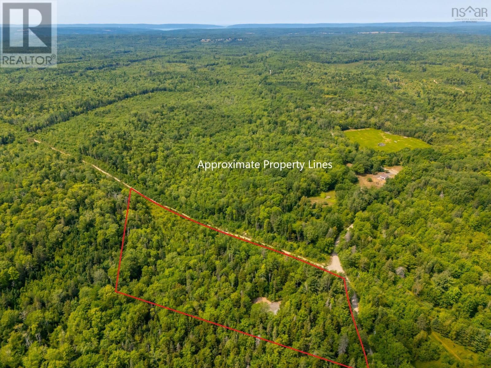 48 Lake Mulgrave Road Property Photo 2