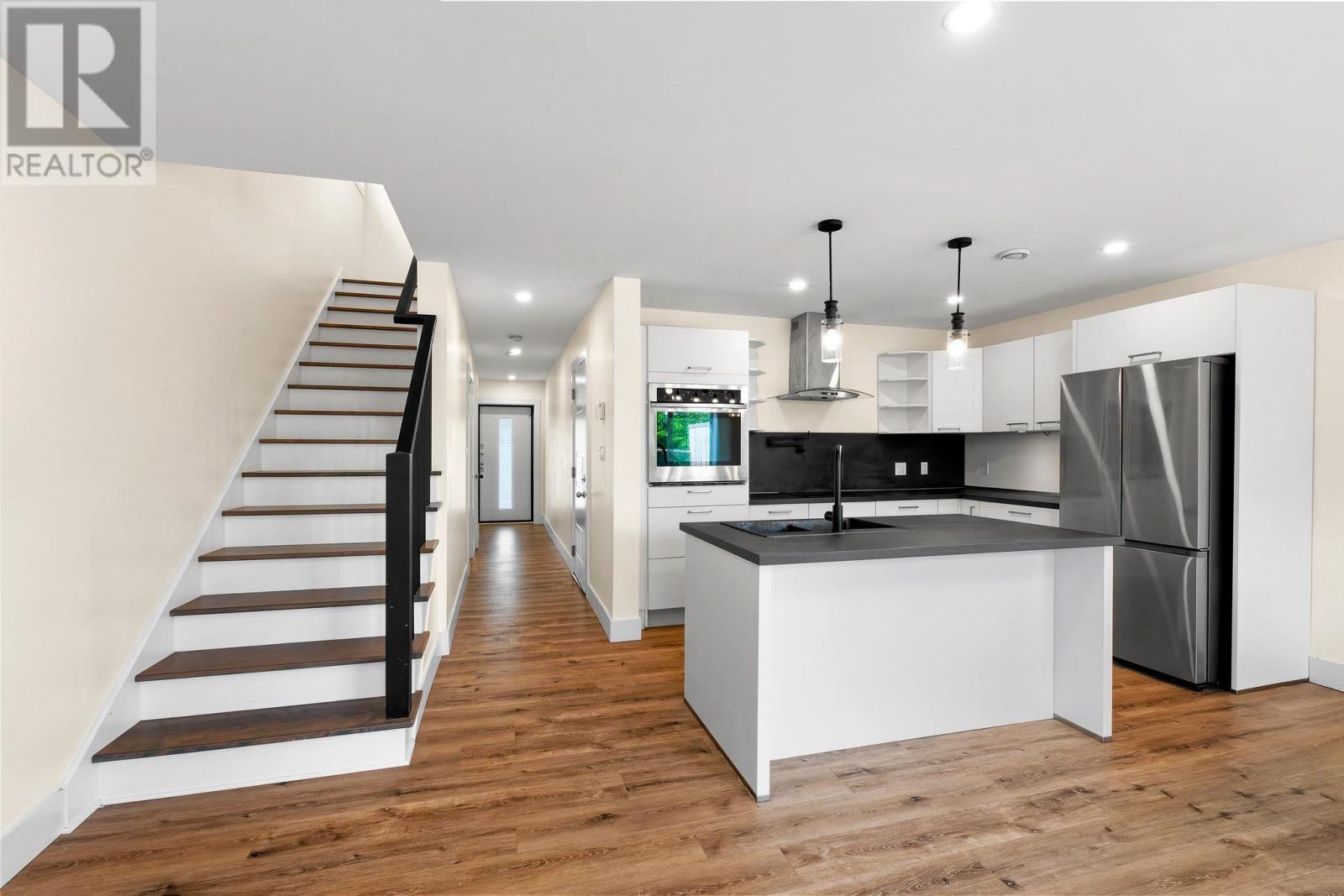 10 Enderis Lane Property Photo 4