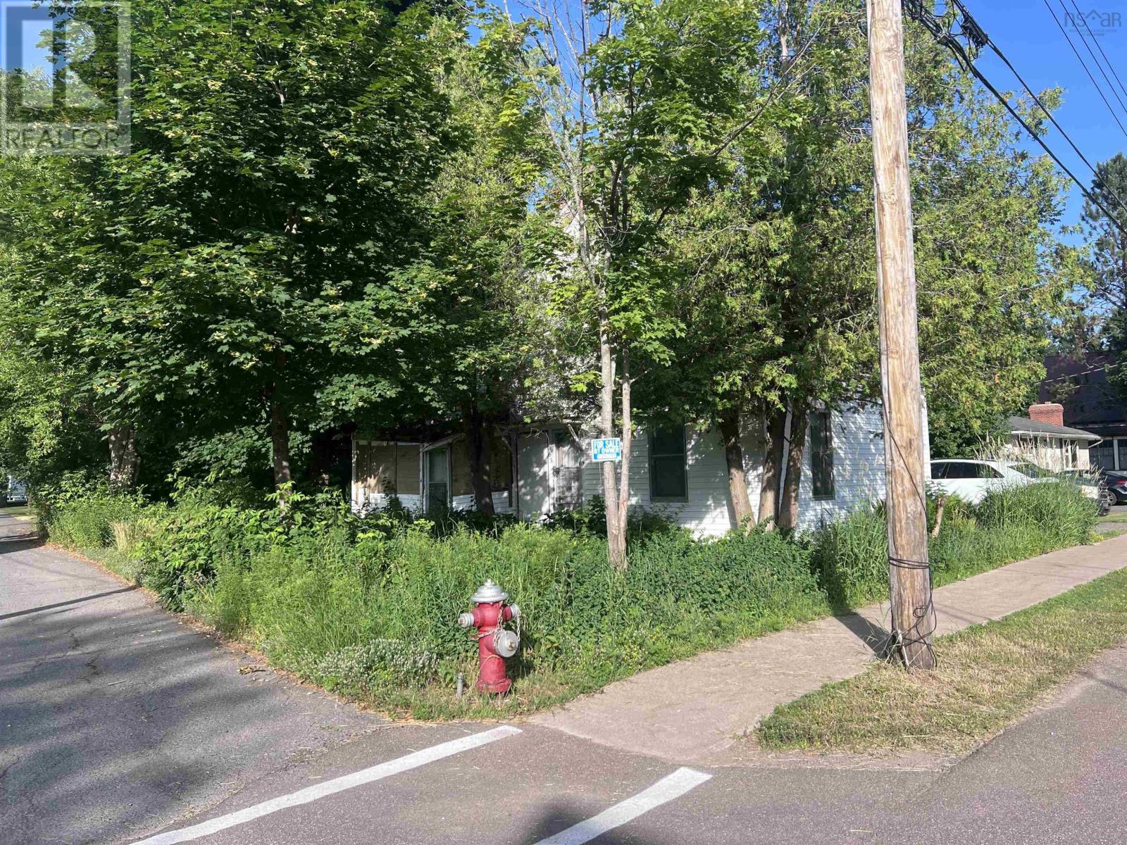 63 Elm Street Property Photo 2