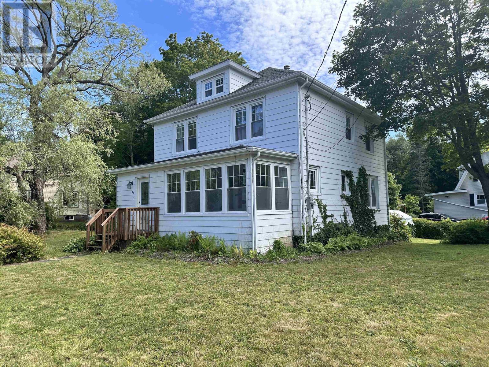 130 School Street Property Photo 1