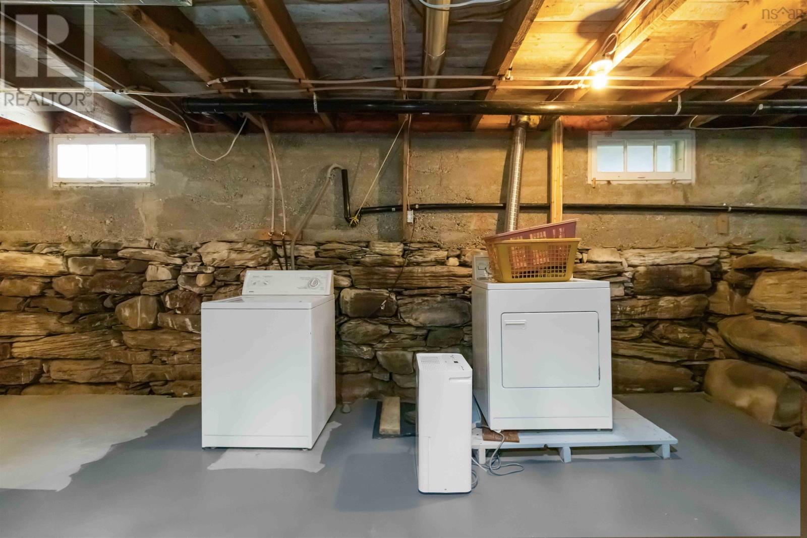 42 Back Road Property Photo 38