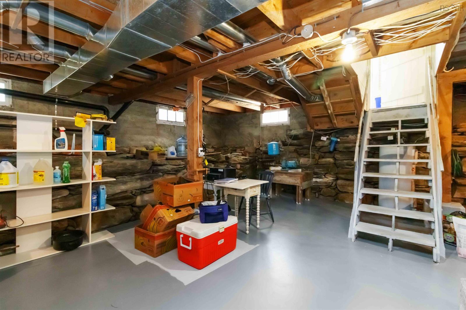 42 Back Road Property Photo 40