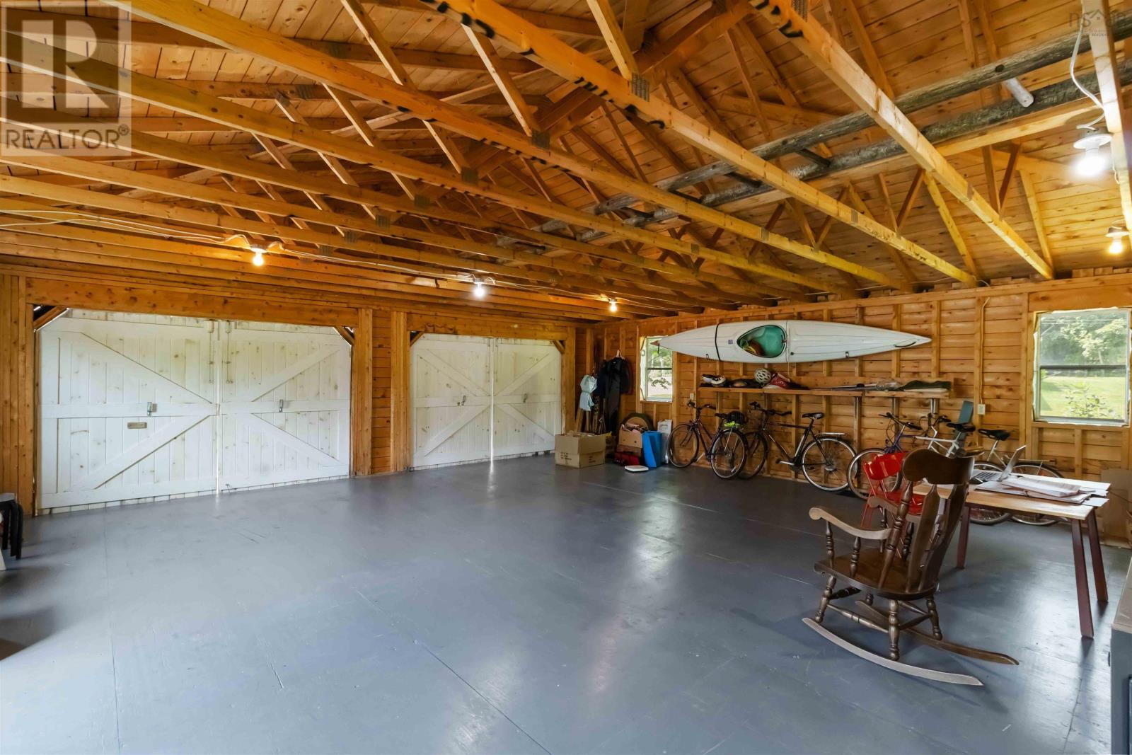 42 Back Road Property Photo 41