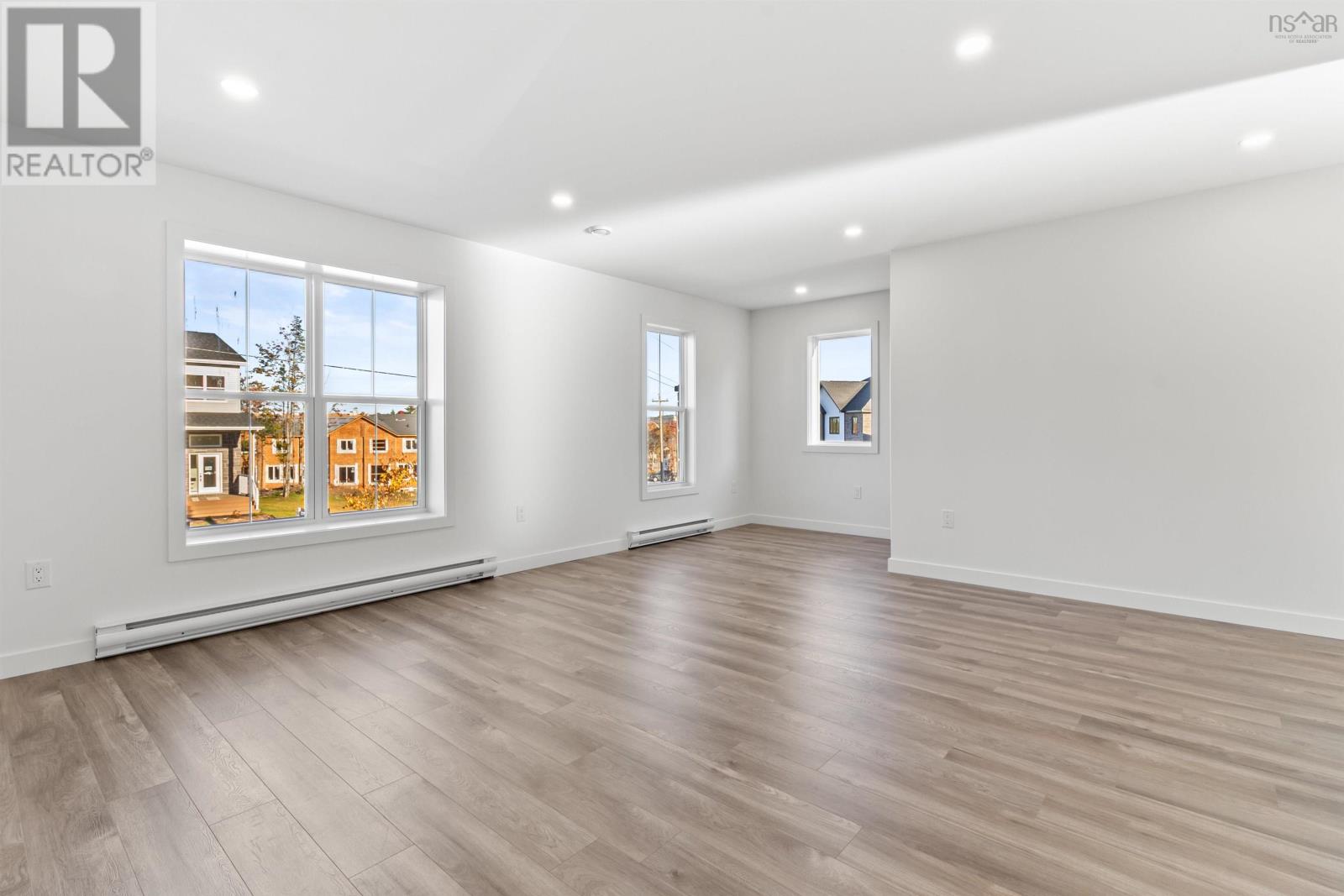 28 Simona Drive #3 Property Photo 9