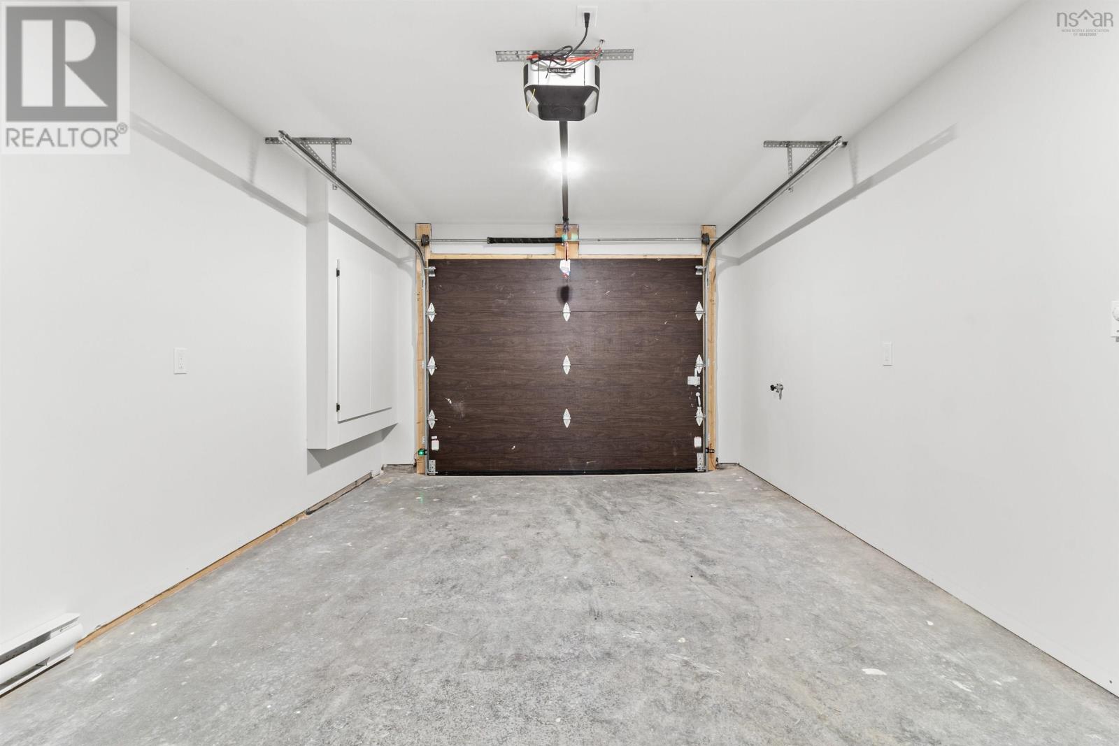 28 Simona Drive #3 Property Photo 25