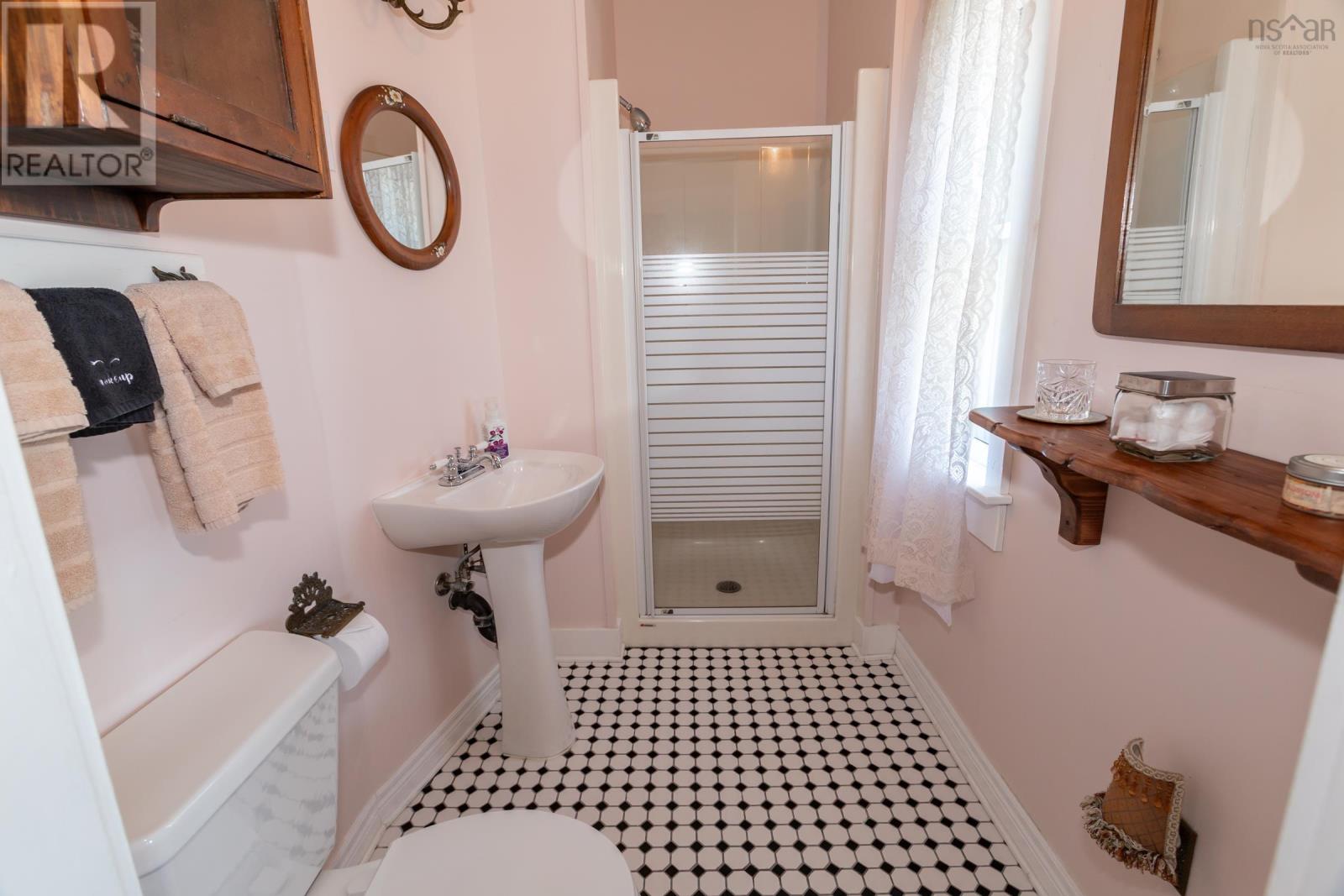 5287 Granville Road Property Photo 31