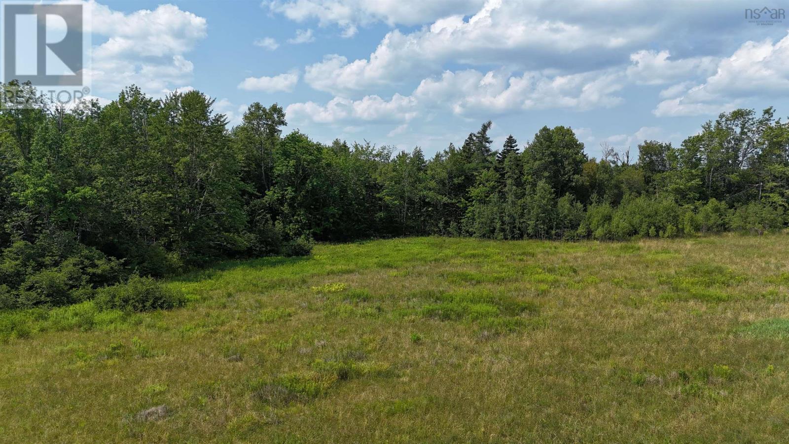 1335 Farmington Road Property Photo 6