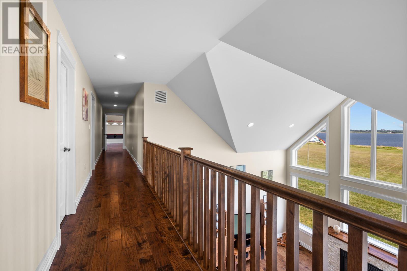 84 Hatton Road Property Photo 30