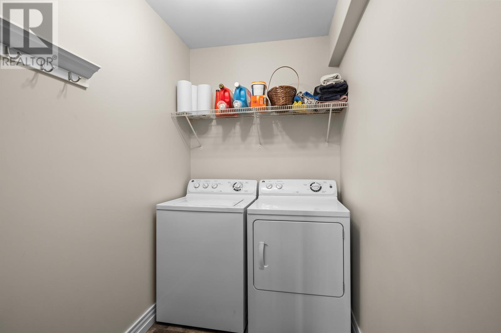 84 Hatton Road Property Photo 42