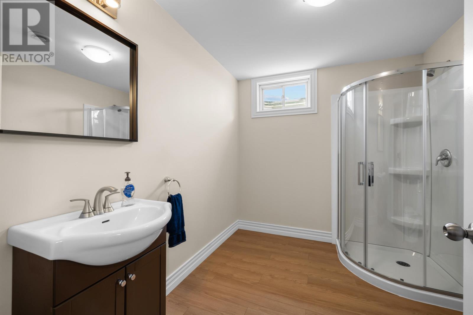 84 Hatton Road Property Photo 43