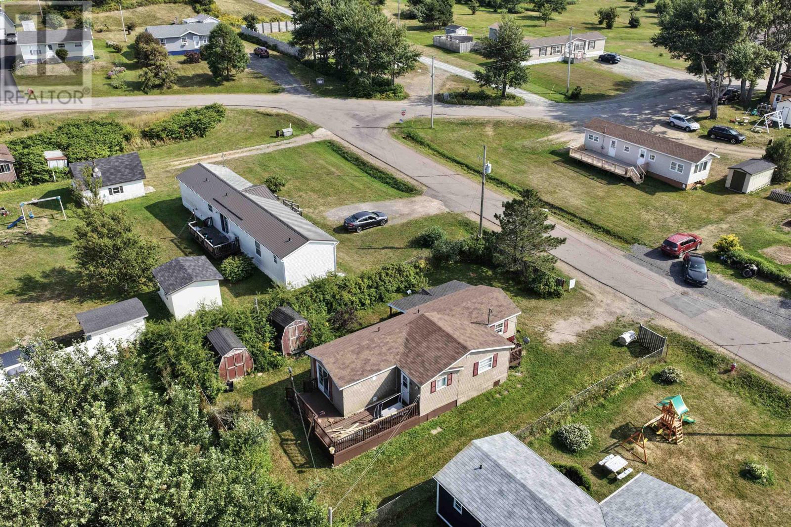 35 Allan J Memorial Avenue Property Photo 4