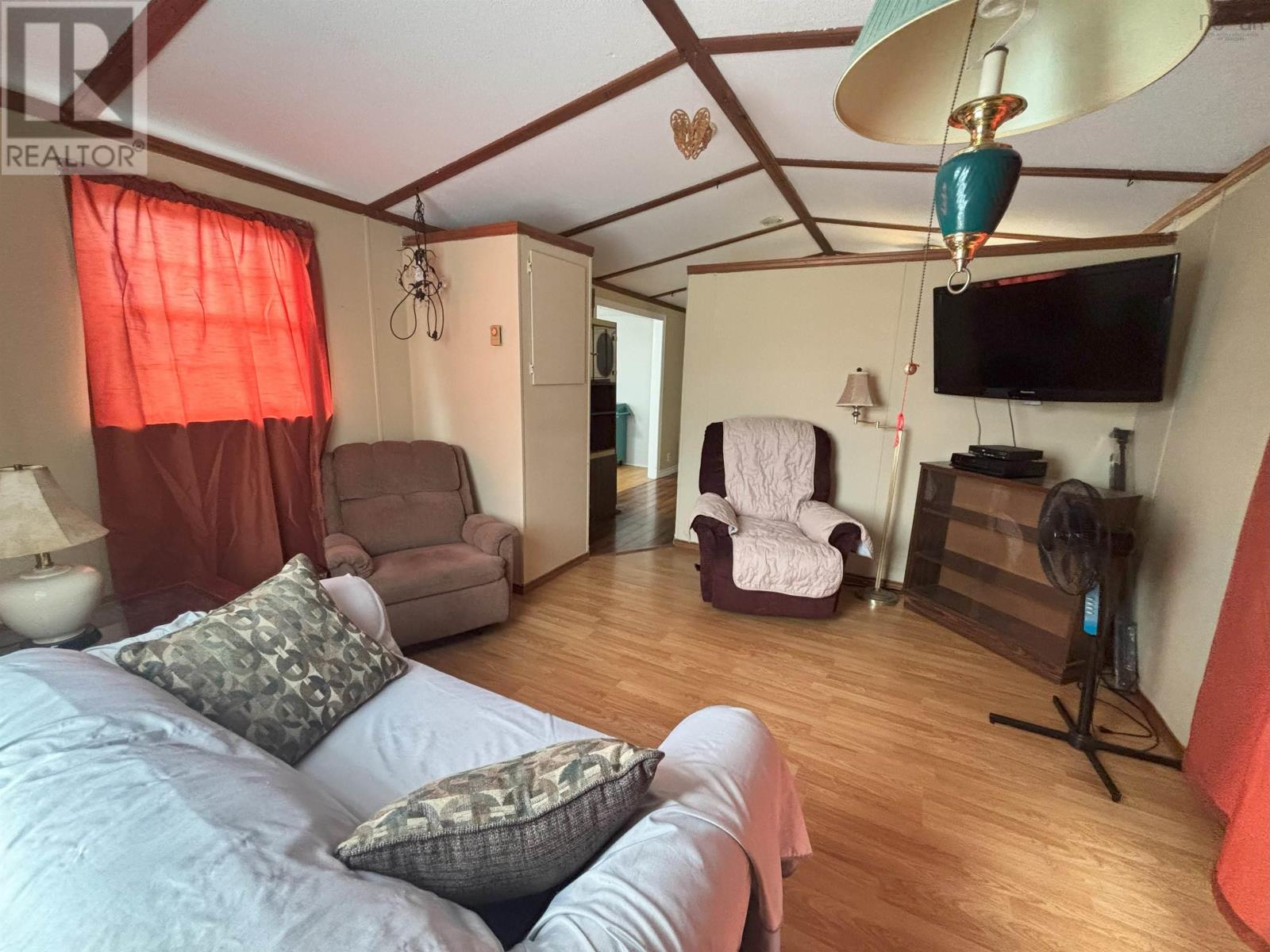 35 Allan J Memorial Avenue Property Photo 20