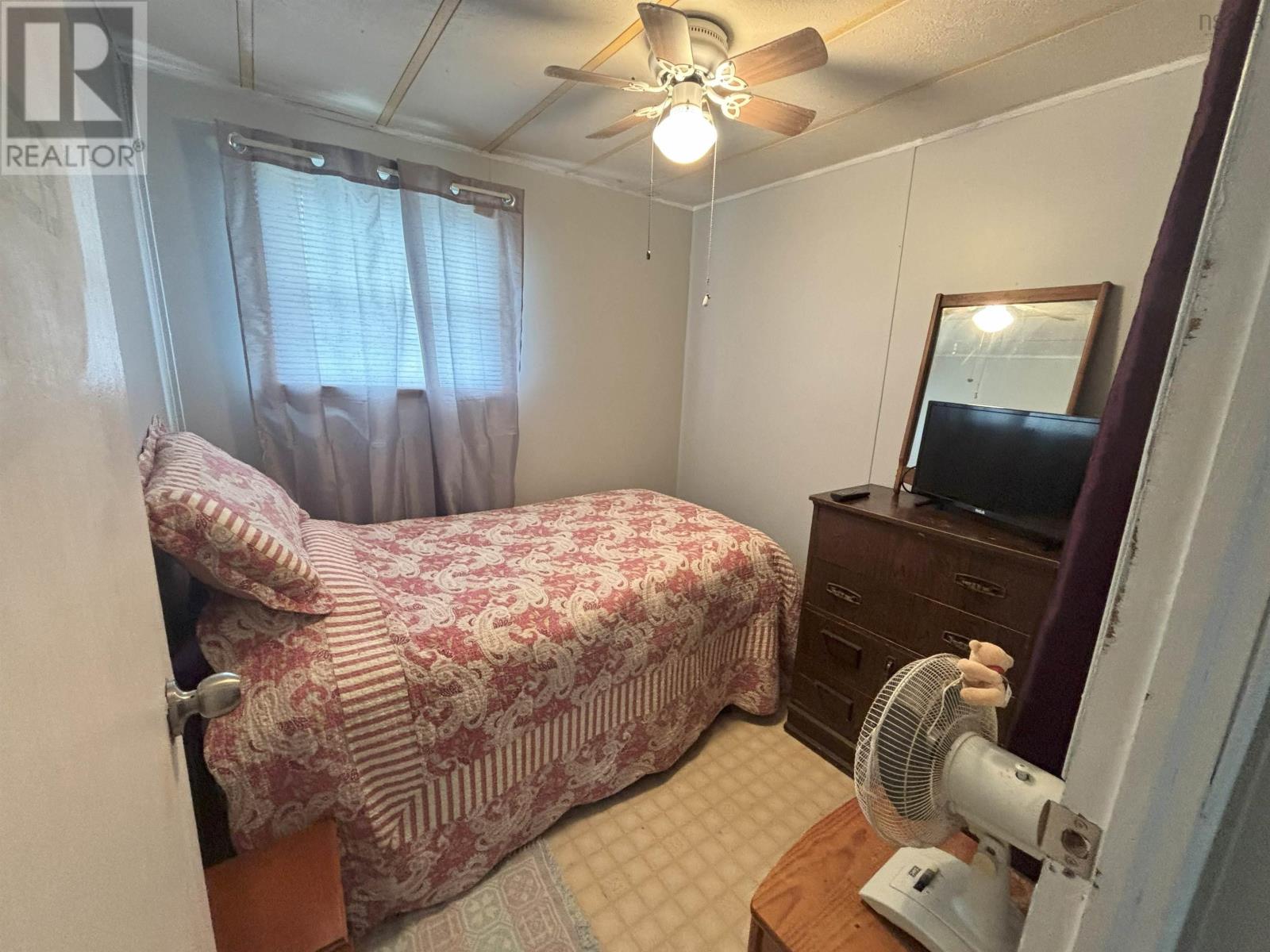 35 Allan J Memorial Avenue Property Photo 24