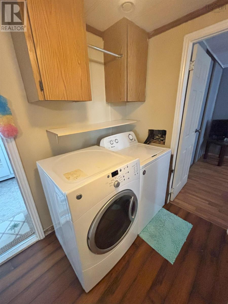 35 Allan J Memorial Avenue Property Photo 25