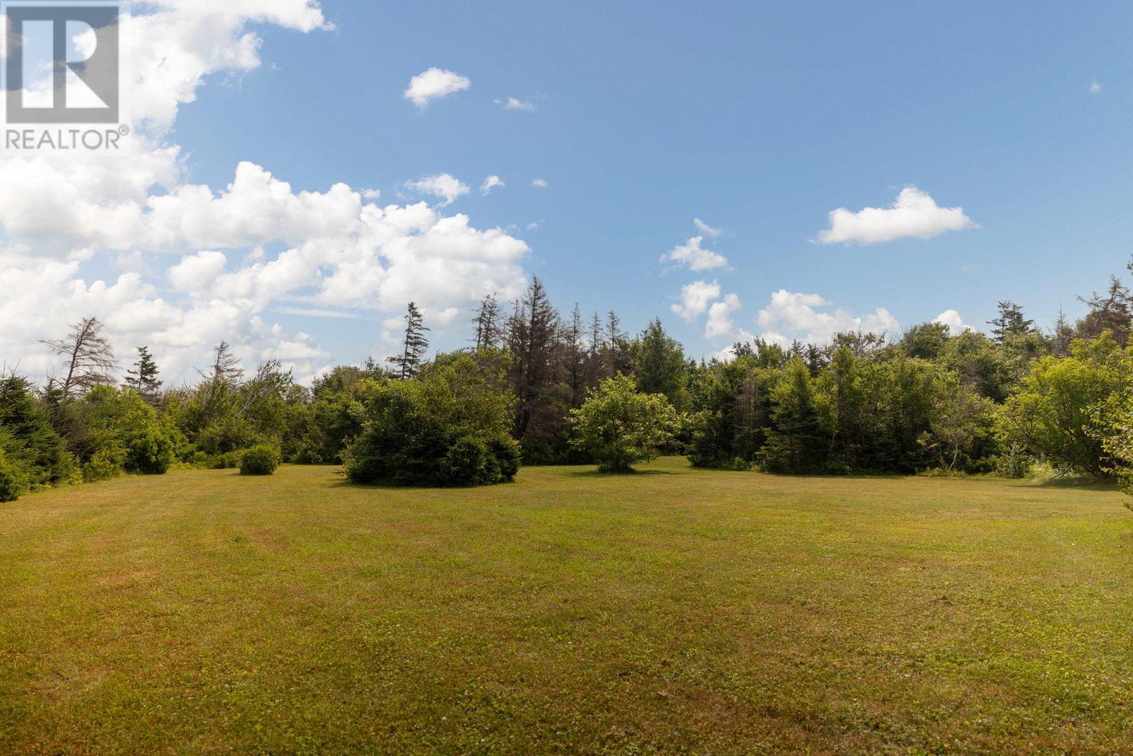 351 Queens Point Road Property Photo 45