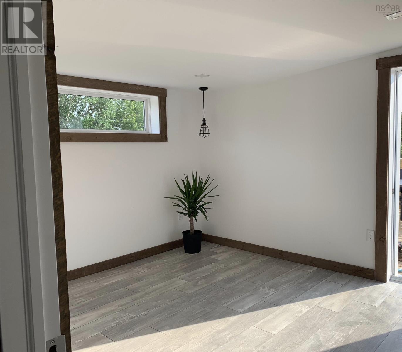 396 Station Road Property Photo 10