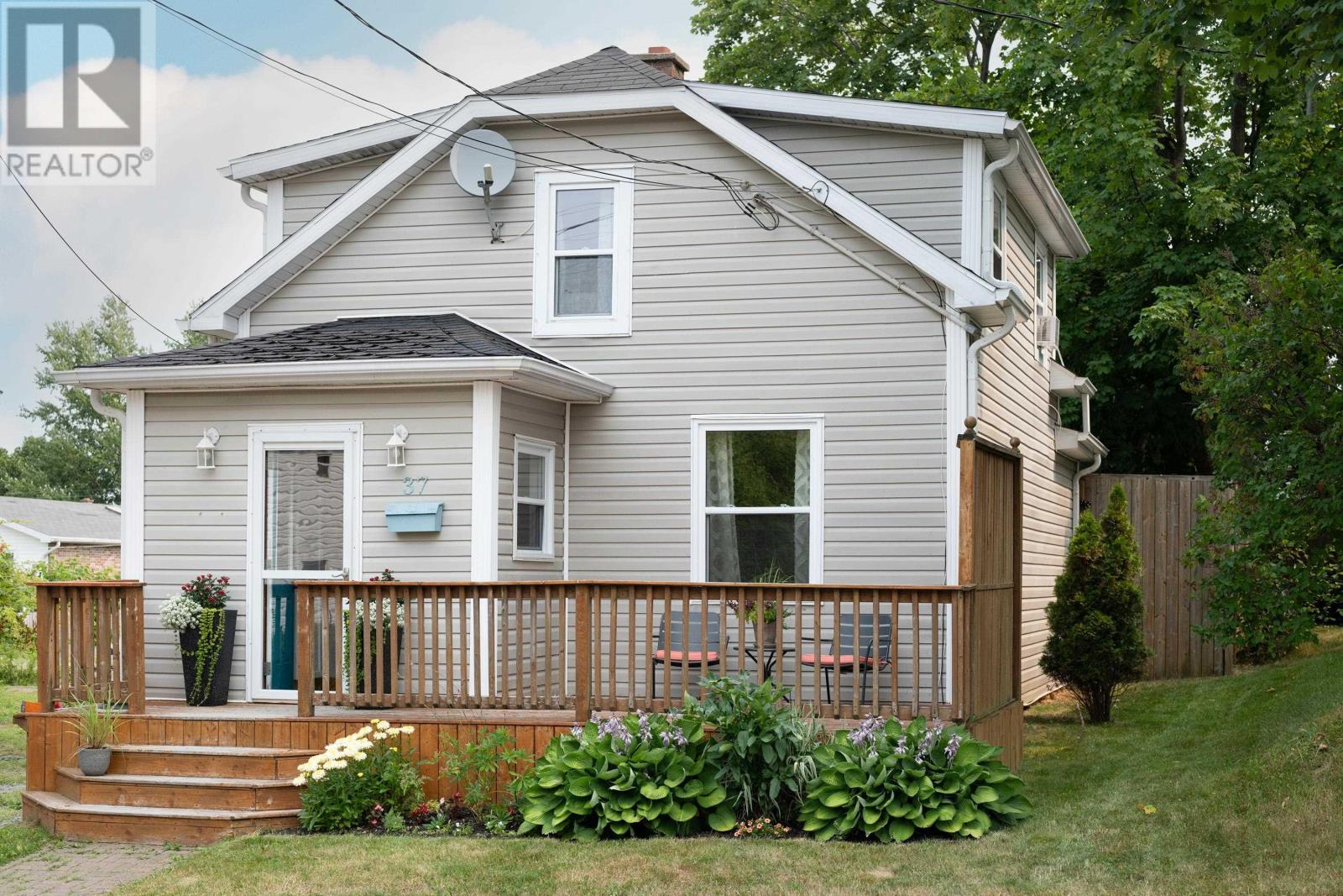 37 Court Street Property Photo 1
