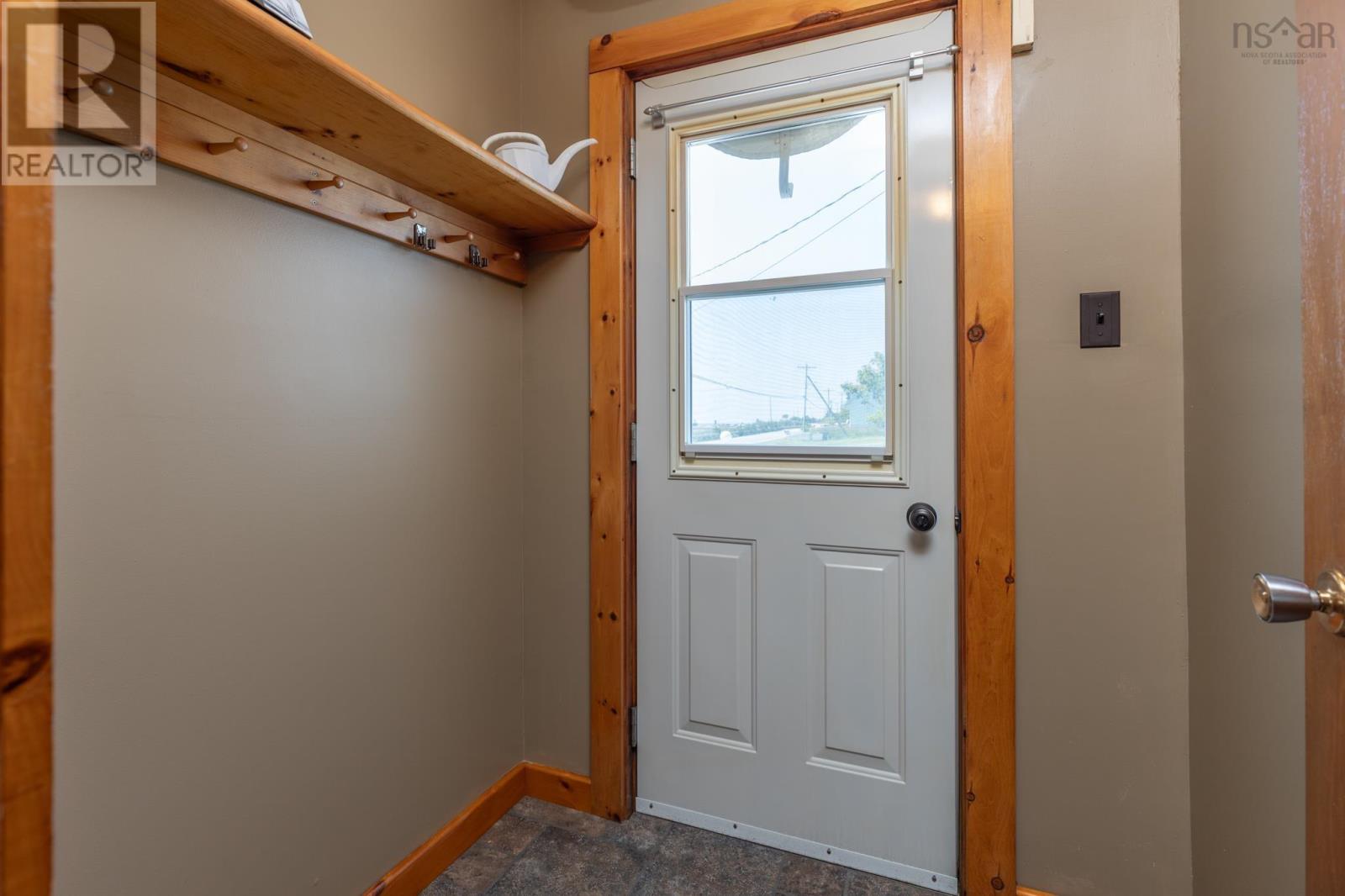 926 Highway 304 Property Photo 14