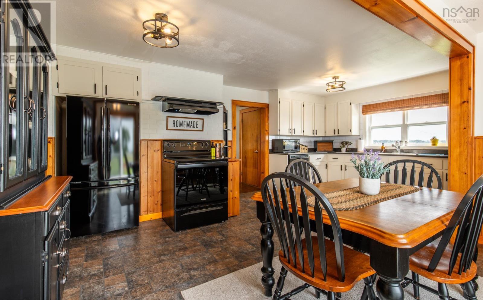 926 Highway 304 Property Photo 15