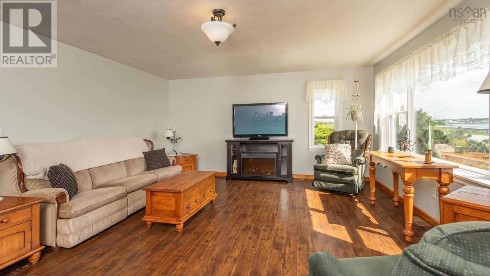 926 Highway 304 Property Photo 23