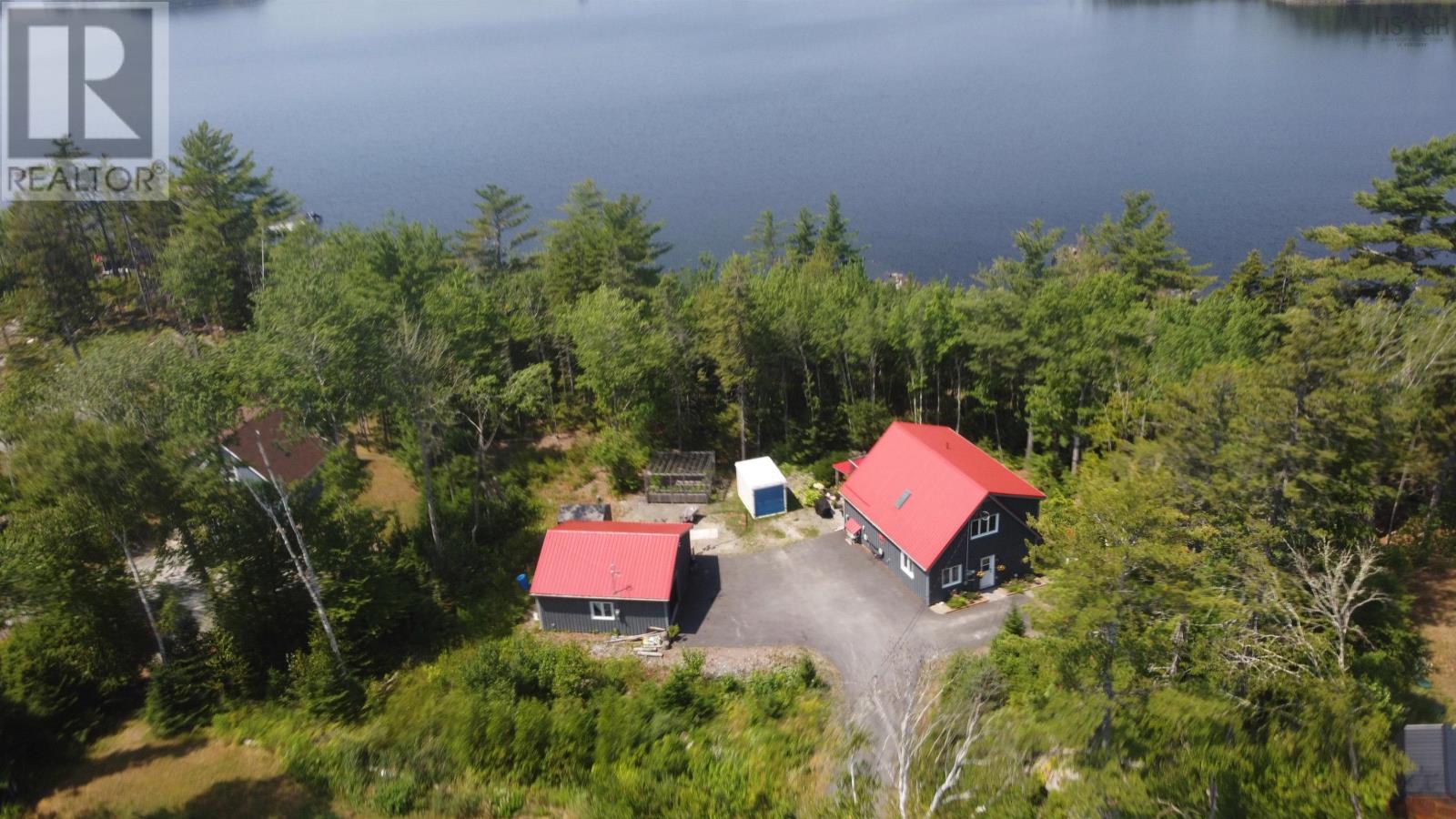 62 Western Point Lane #4 Property Photo 3