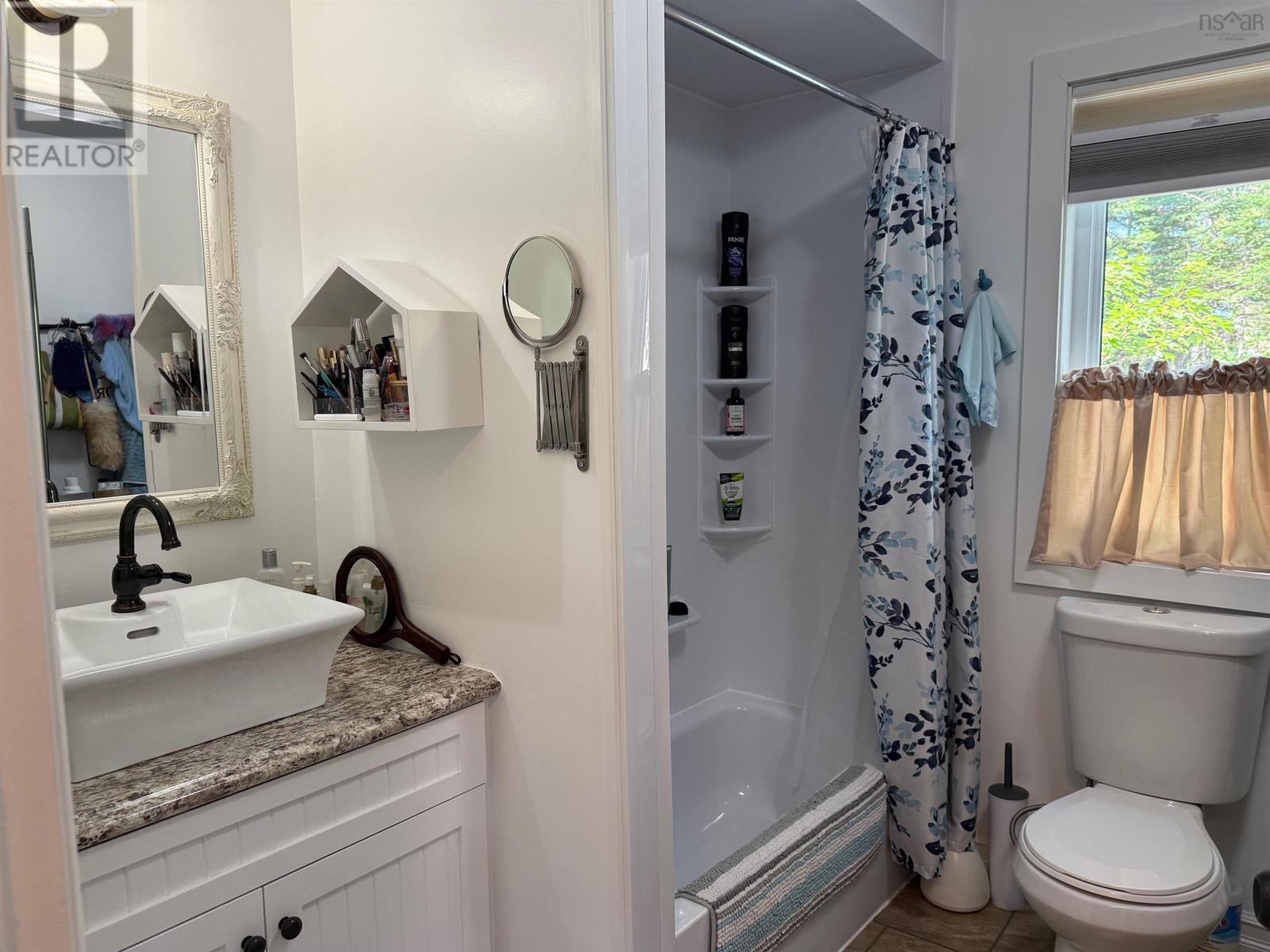 62 Western Point Lane #4 Property Photo 16