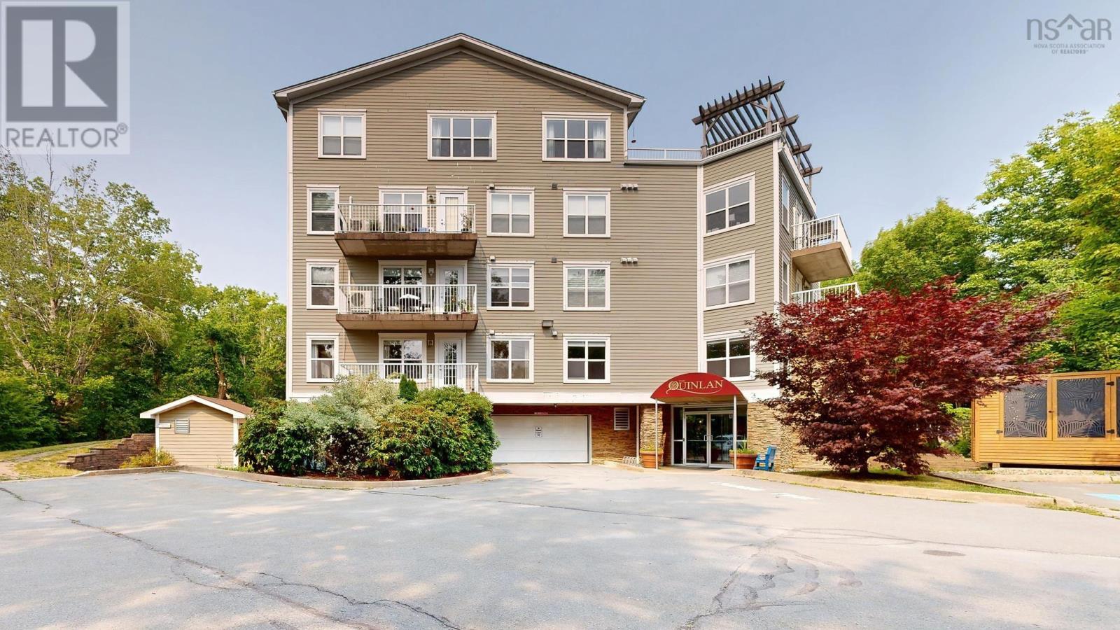 476 Main Street #308 Property Photo 3