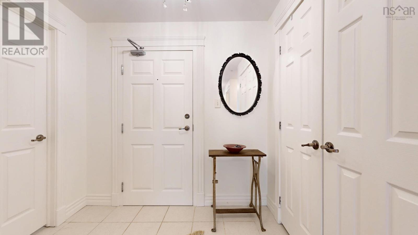 476 Main Street #308 Property Photo 8